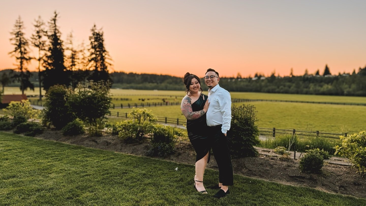 Scott &amp; Jaine here! We have some new faces on our page lately &amp; wanted to drop by &amp; say HELLO FRIENDS! 😬

Running a small bizzzzz is hard.. BUT so worth it! we strive to give the best service to our clients, but thank you soooo much to o
