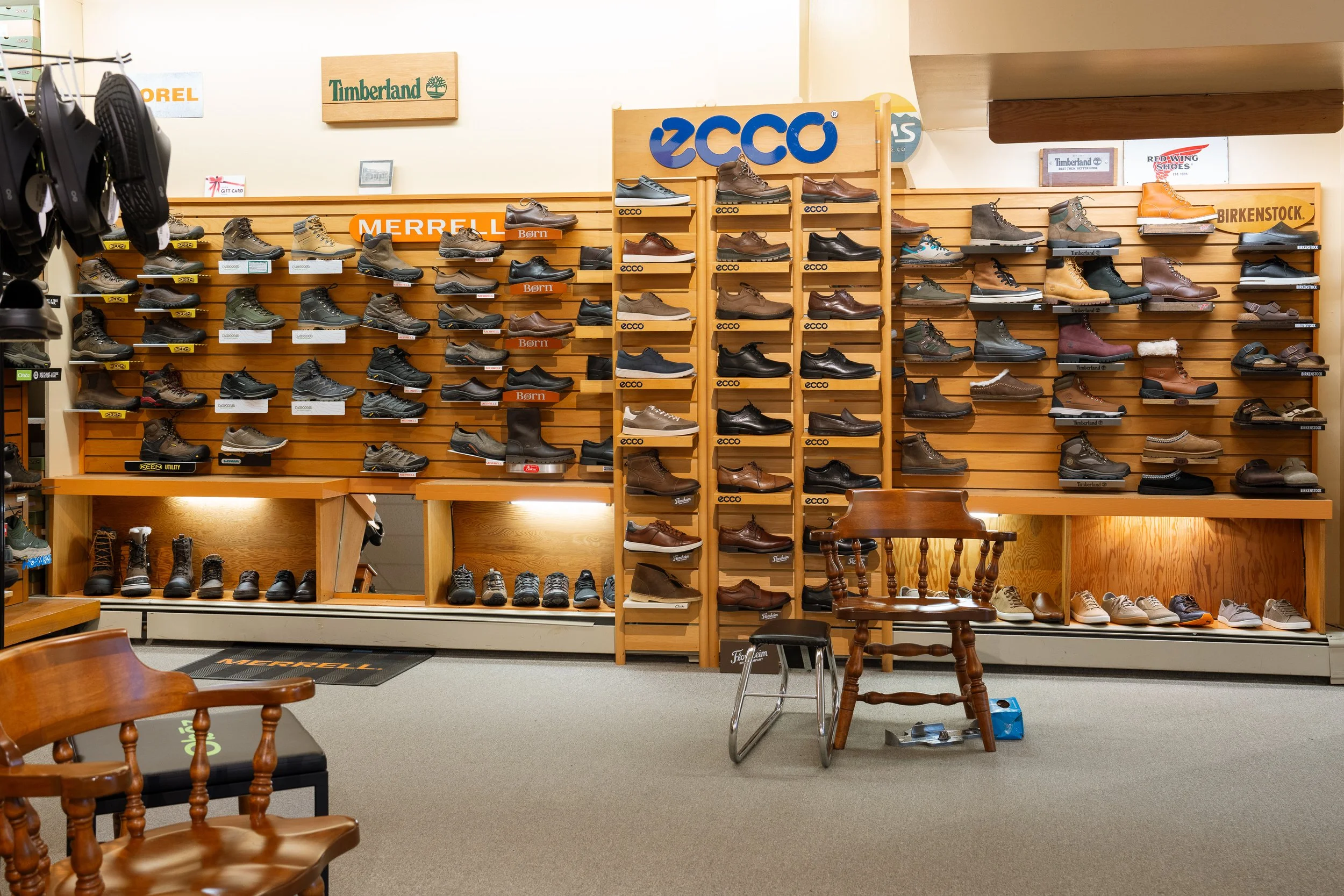 Fontana's Shoe Store