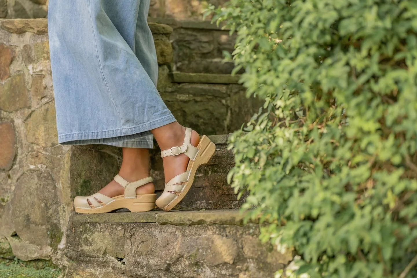 We love this new mary jane from @dansko. A time-tested silhouette combined with the supreme Professional clog comfort. Doesn&rsquo;t get better than this!