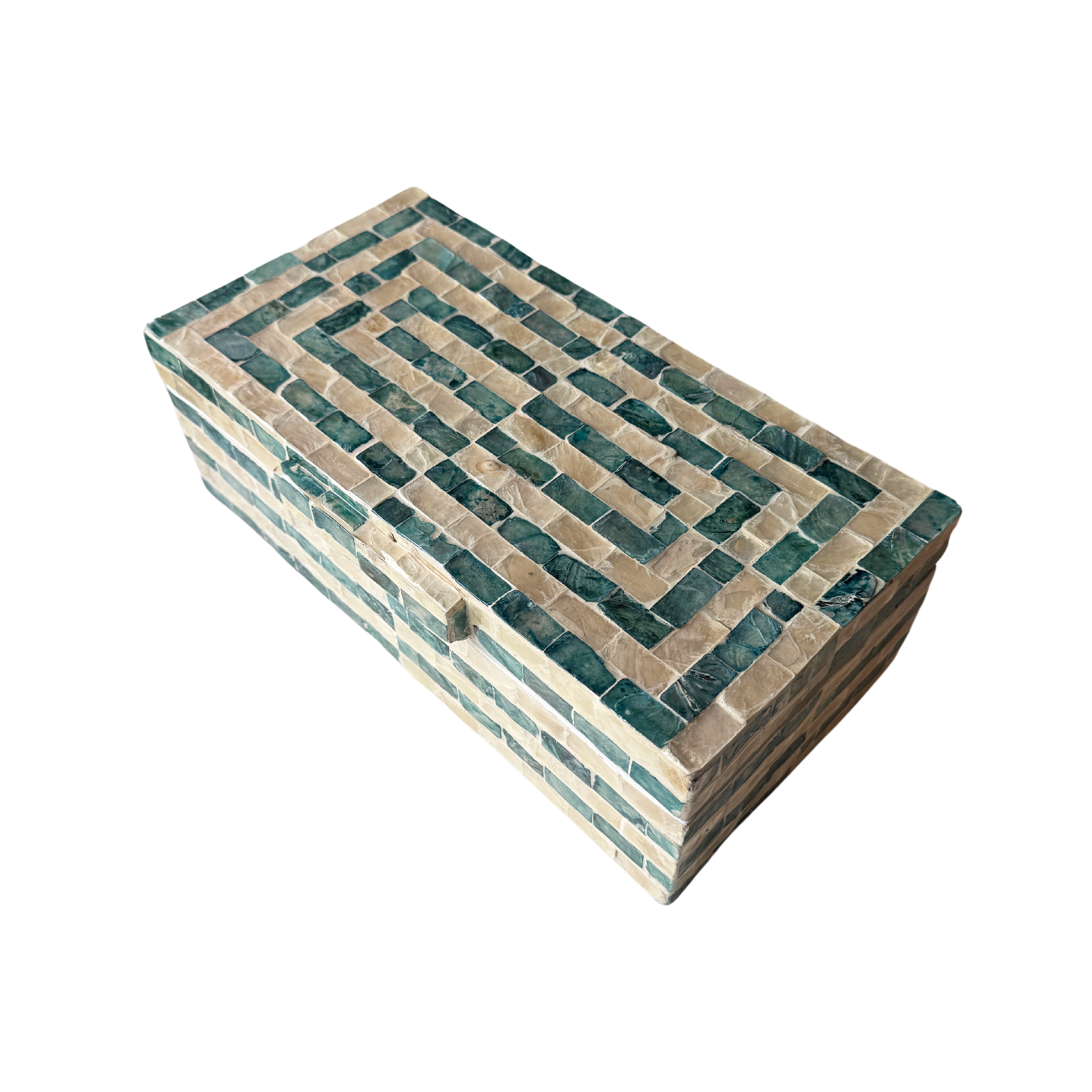 THE MEMORY GUARDIANS KEEPSAKE MEMORY BOX BLUE SHELL INLAY 1.png
