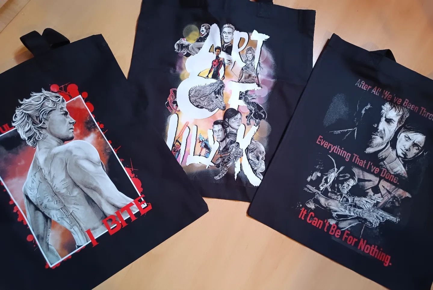 Next to the T-shirts and the newly introduced Sticker packs I will have.... TOTE BAGS! 🤗❤️

That's right! 💐 All the best things for you my dear followers. 

See you next week 👀 ❤️ 

#MCMComicCon #ComicCon #totebags #arttotebags #foryou #art #arts 