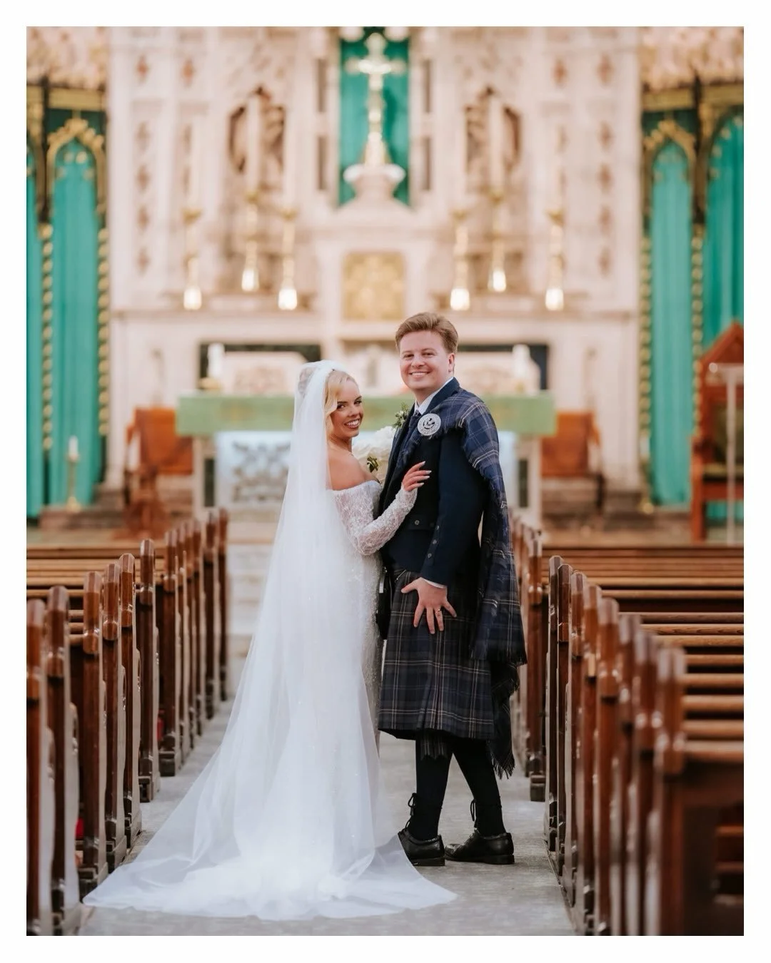 @sianmina &amp; @draidancaulfield 🤍

What a fab day with these two! The girls were a great laugh in the morning, followed by a lovely ceremony at St Peter&rsquo;s. But the wee star of the show had to be their son, Oran ❤️

As soon as he spotted his 