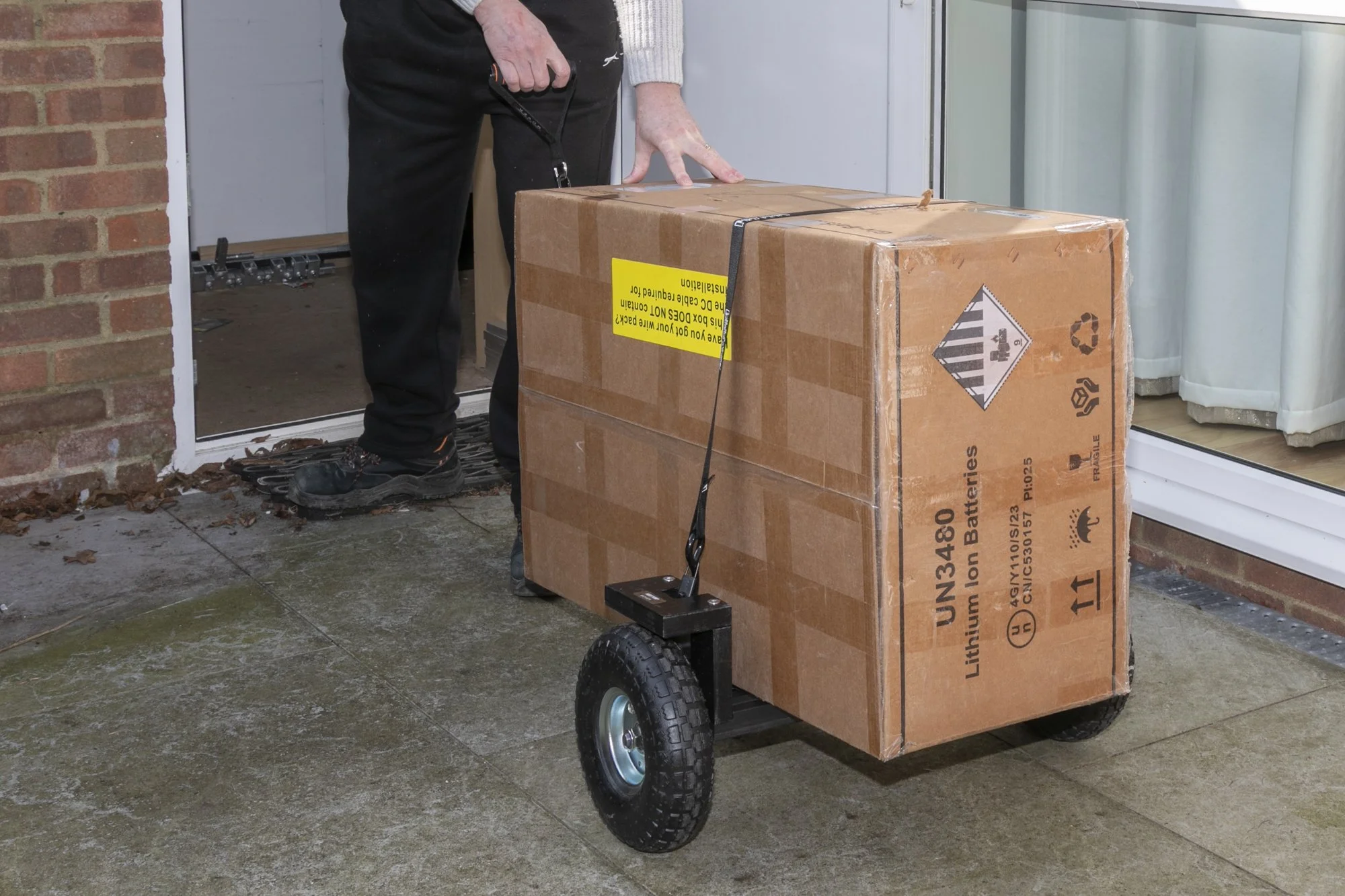 Mini Mover Loaded GivEnergy Battery.jpg