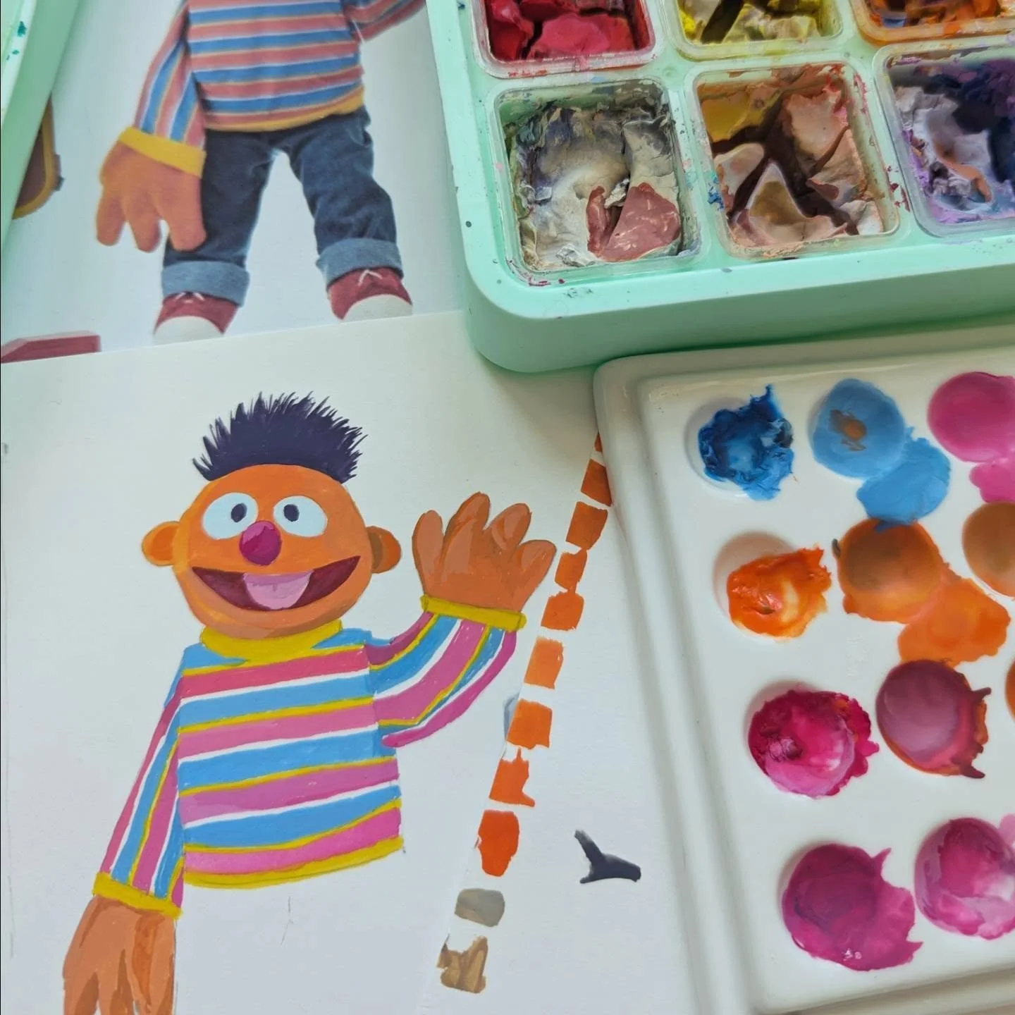 It's half term and I am excited to enjoy all this lovely sunny weather with my fav people! 

But I know myself enough that any extended breaks from my art practice throw me in a spiral on the other side. Like feeling behind, out of practice, overwhel