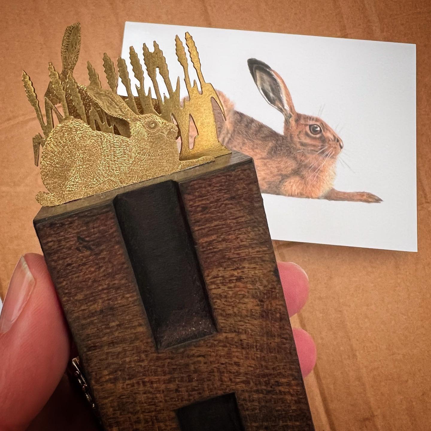 Day 3 #harrogatespringflowershow

H is for Hares and Hunkered Down Hare card. 

#madeinyorkshire #hisforhare #britishwildlife #inspiredbynature #hare #letterpress #greetingcard #madebyhand #sawpierced