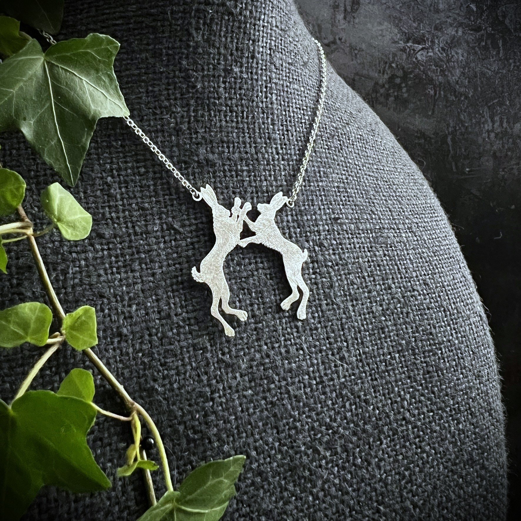 HARES BOXING NECKLACE.JPEG