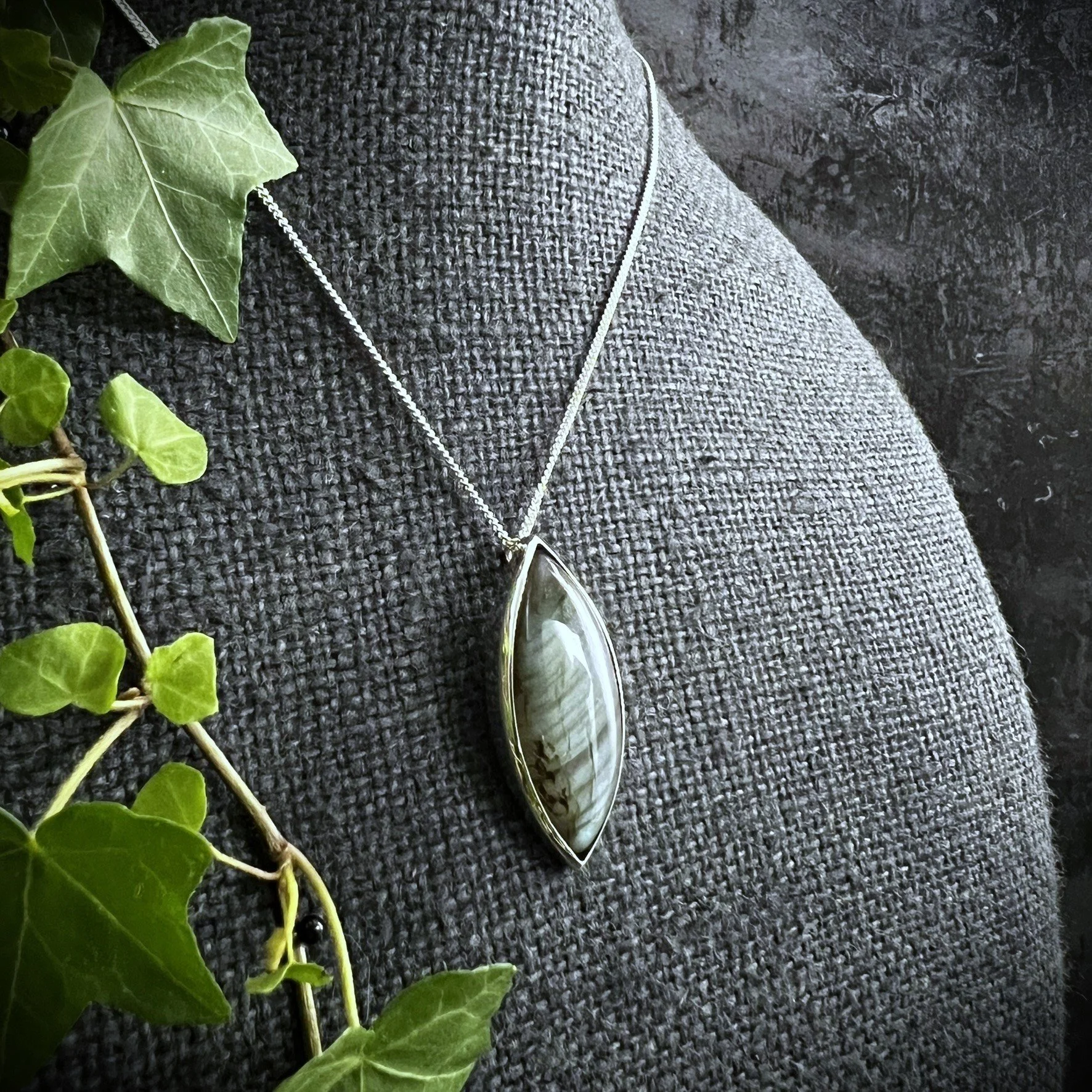 LABRADORITE PENDANT.JPEG
