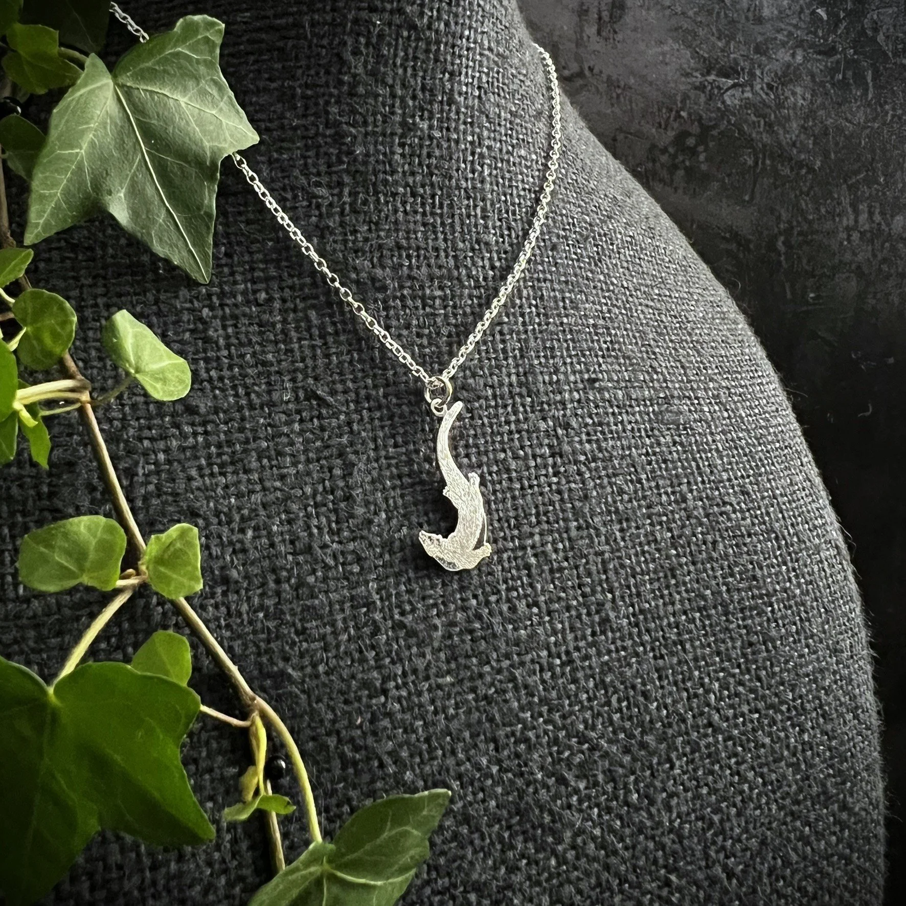 OTTER PENDANT SWIMMING.JPEG