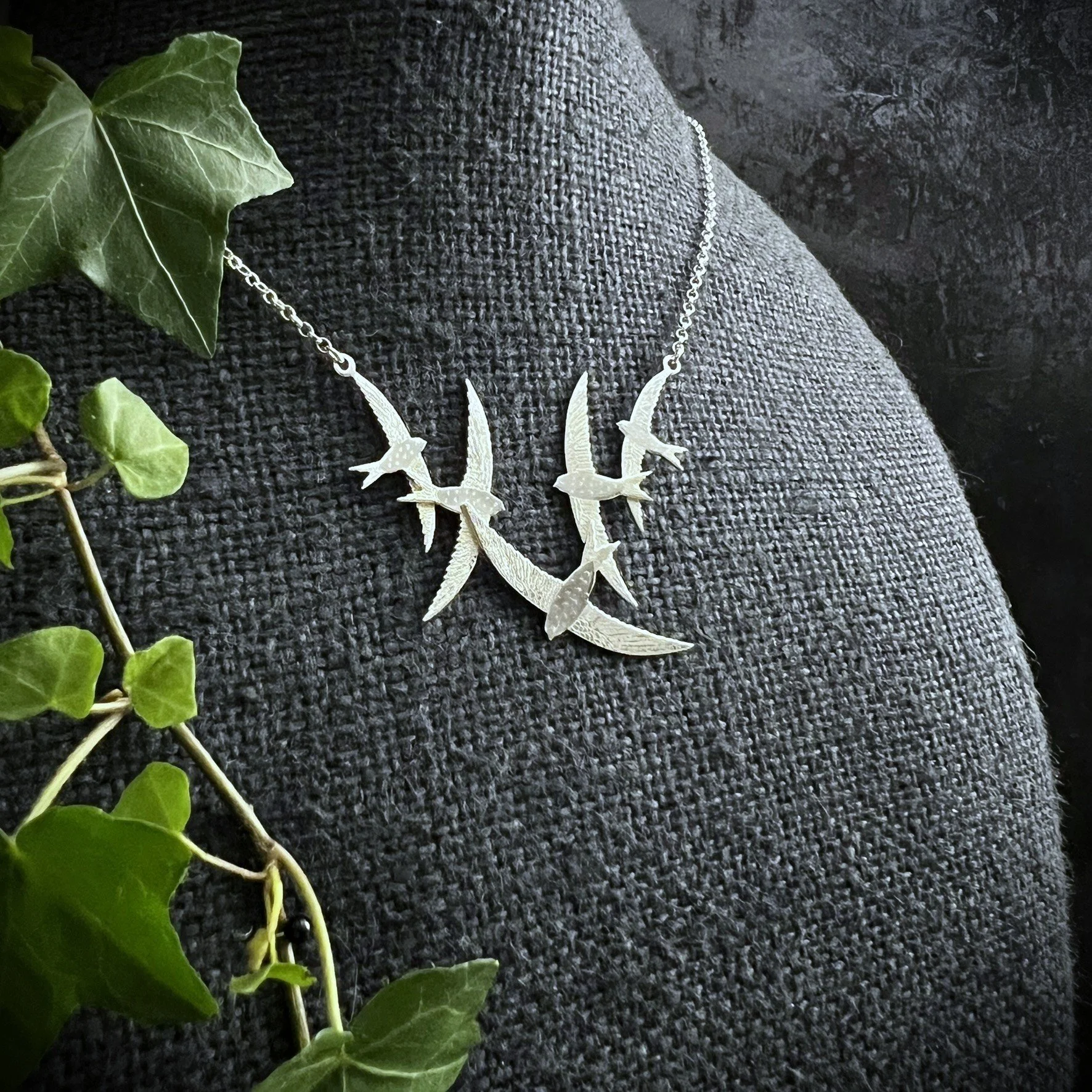 SWIFTS SCREAMING NECKLACE.JPEG