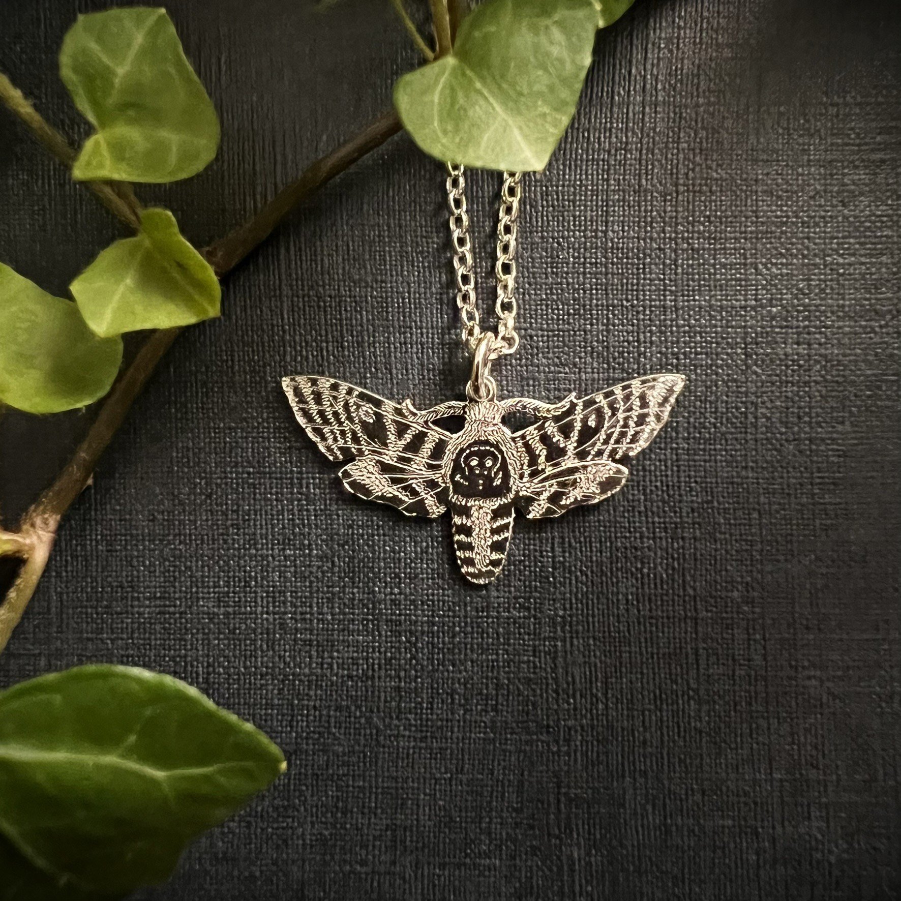 DEATH'S HEAD HAWKMOTH NECKLACE (SMALL)