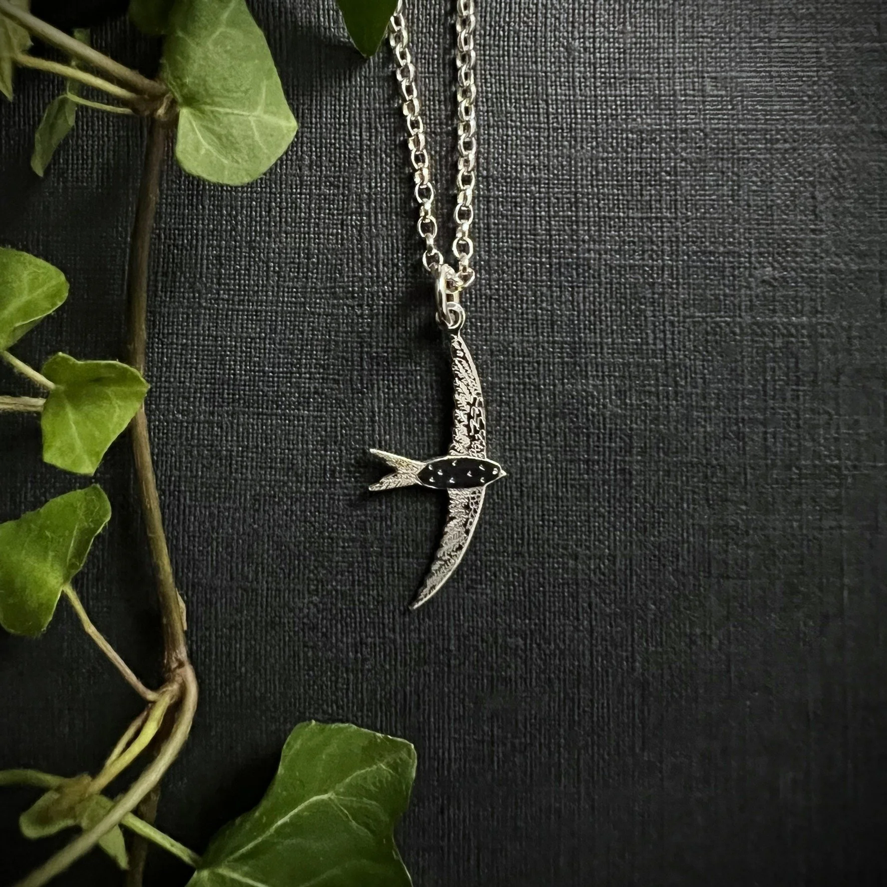 SWIFT PENDANT 2.JPEG