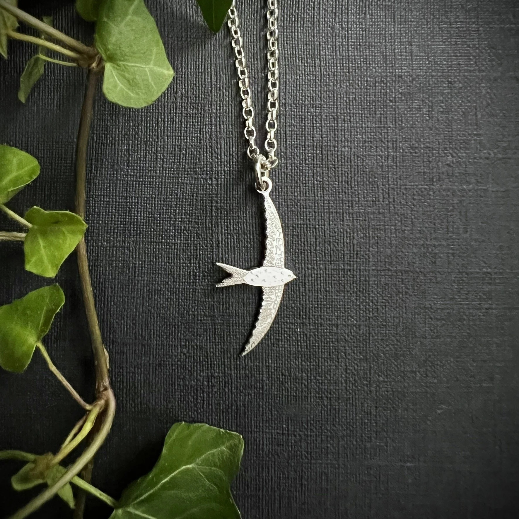 SWIFT PENDANT 1.JPEG