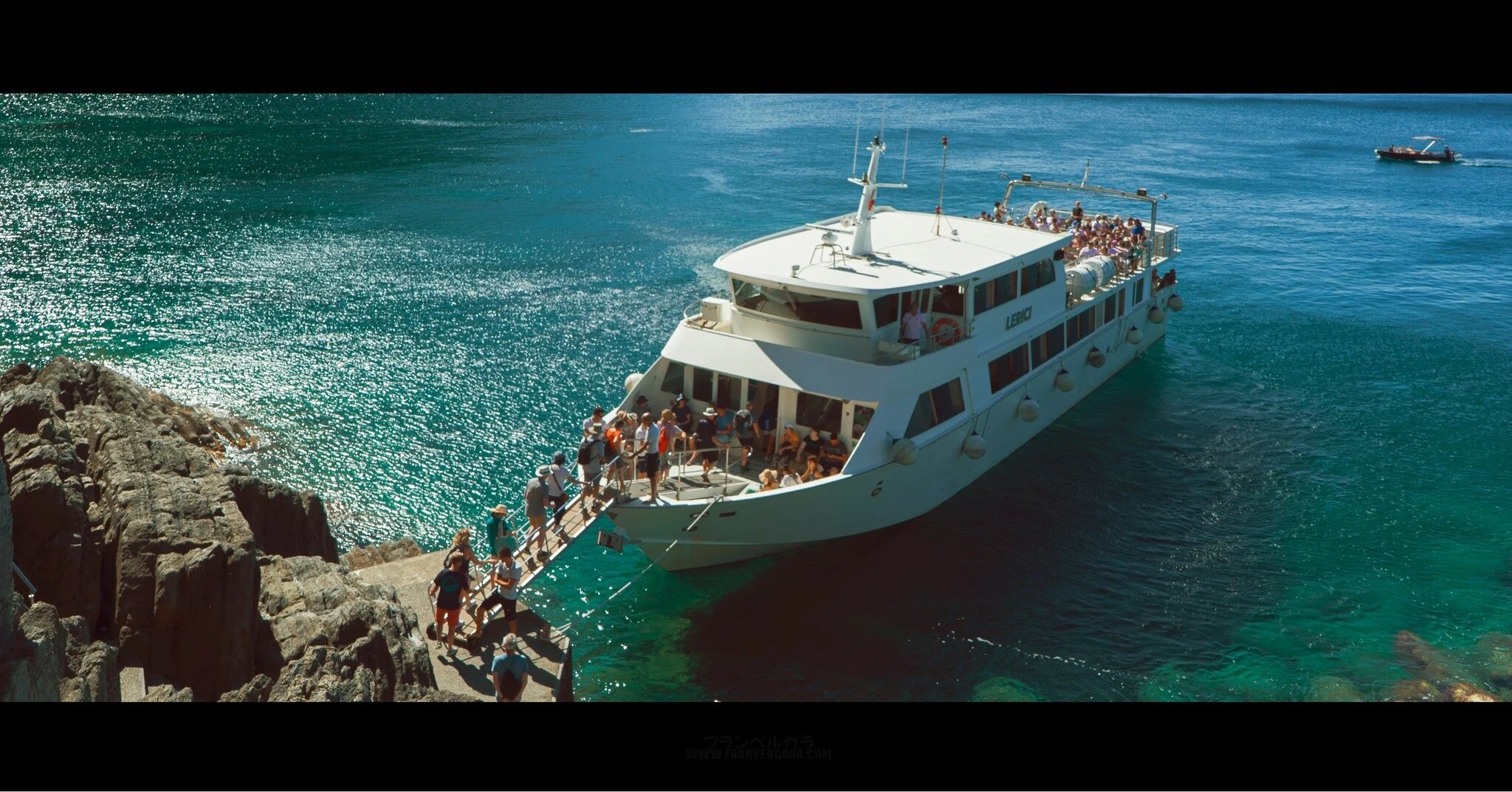 This is the end of Cinque Terre posts here, but I have more to show. On my new website focusing on photography and visual art, I created a blog where I started to create entries by trips, starting for this one.

You can find more at www.FranVergara.c