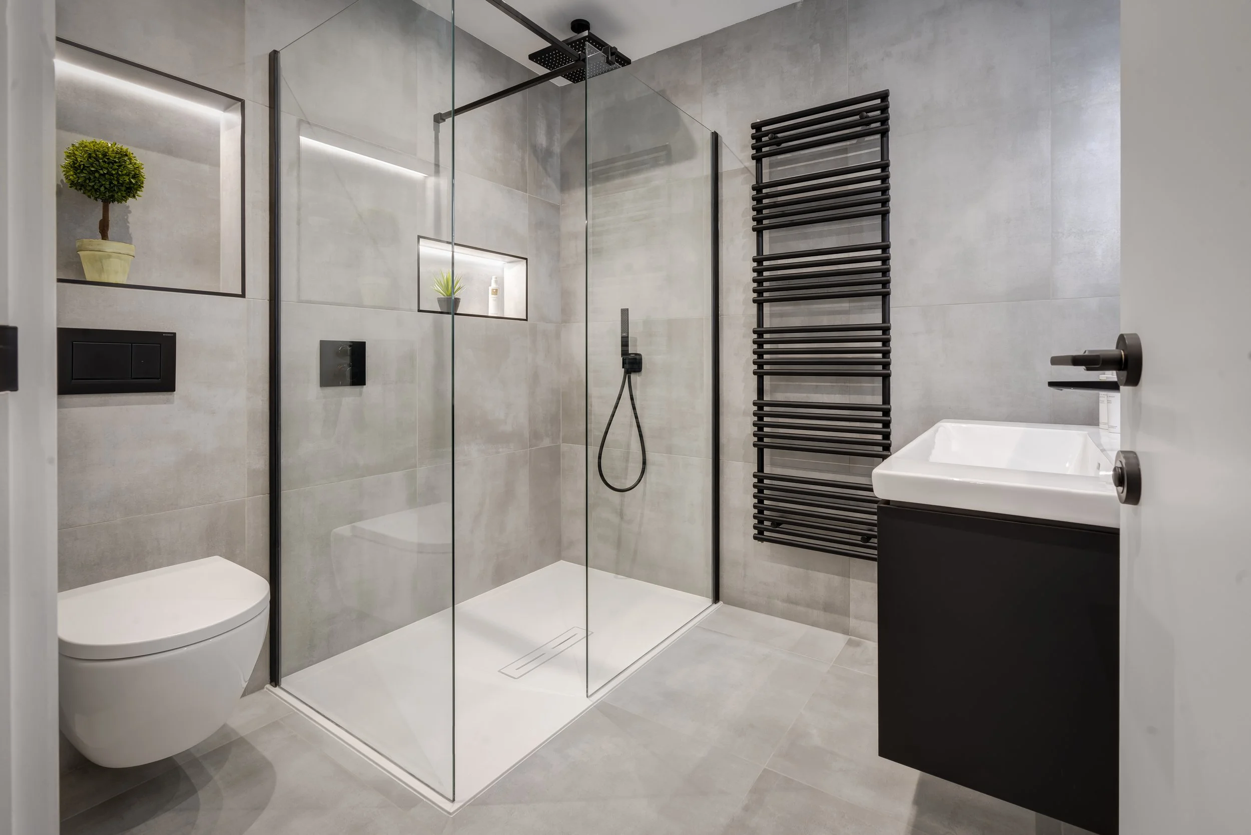 Richmond-Bathroom 3.jpg