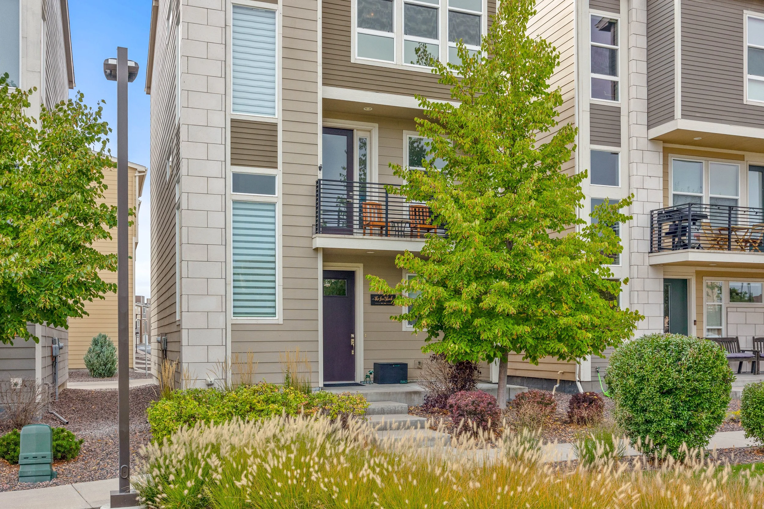 15882 E Broncos Pl-2.jpg