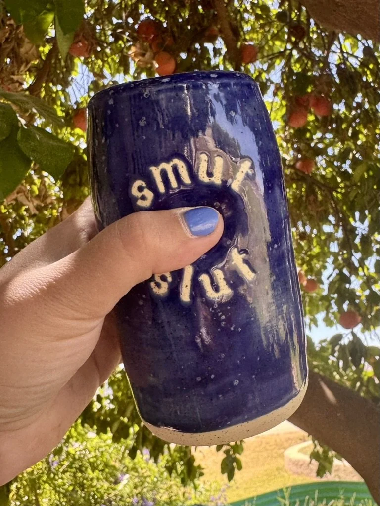 Smut Slvt Sipper