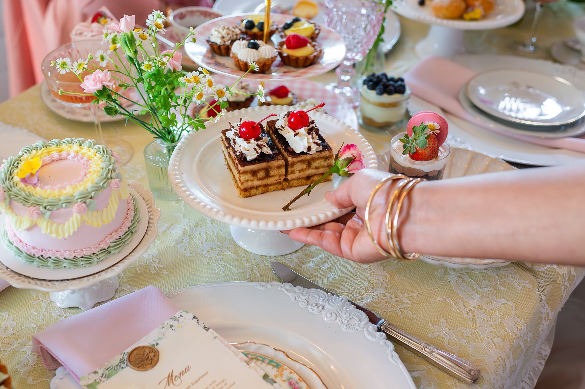 Belmont-Events-High-Tea-Happily-Desserted-006.jpg