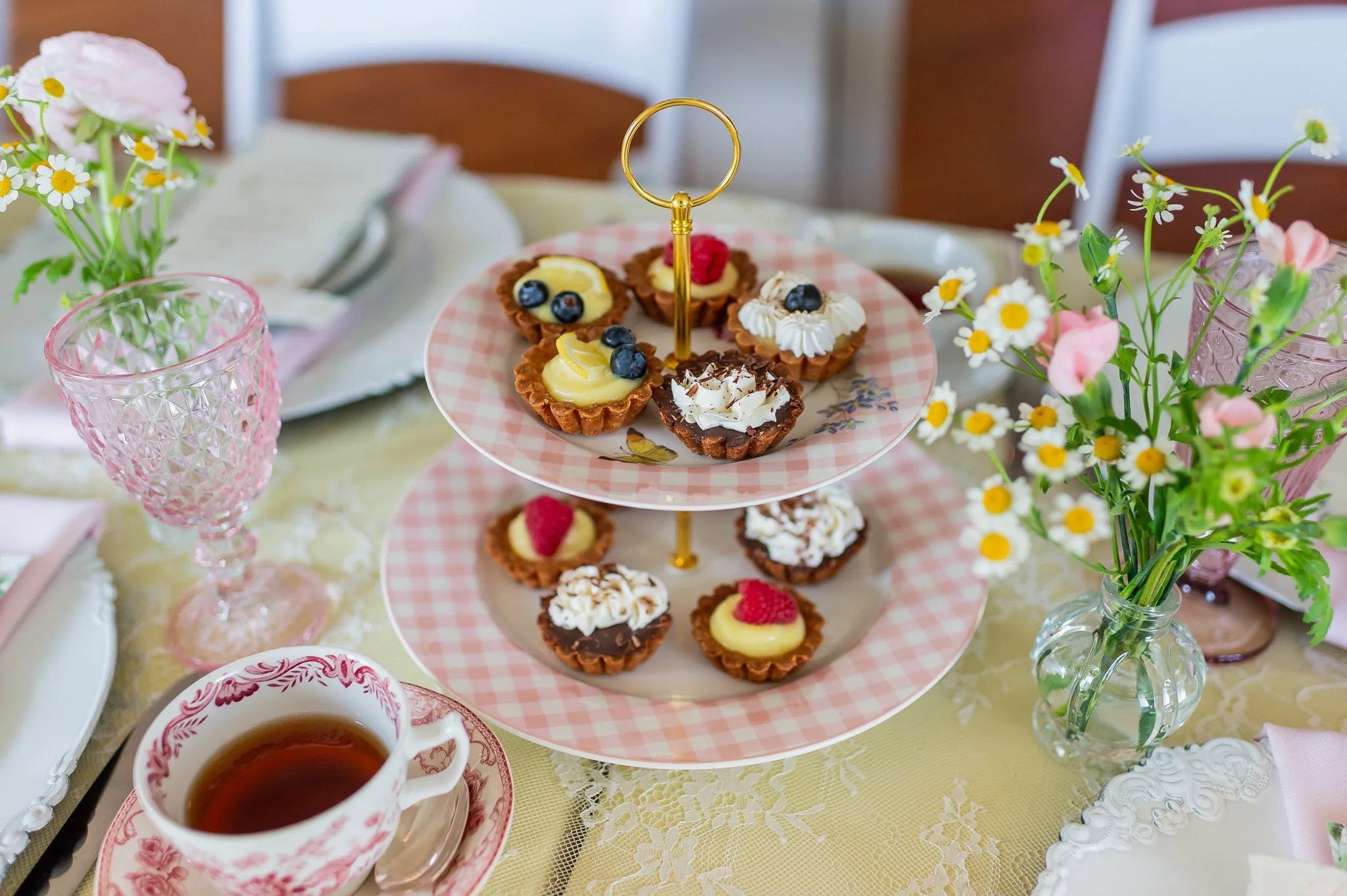 Belmont-Events-High-Tea-Happily-Desserted-005.jpg