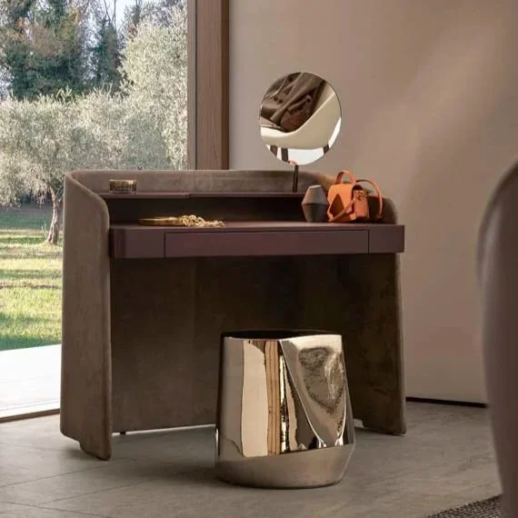 CHLOE VANITY