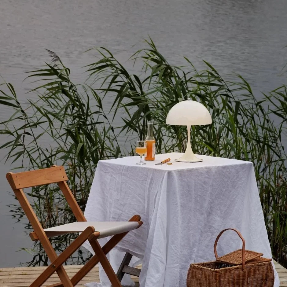 PANTHELLA PORTABLE TABLE LAMP
