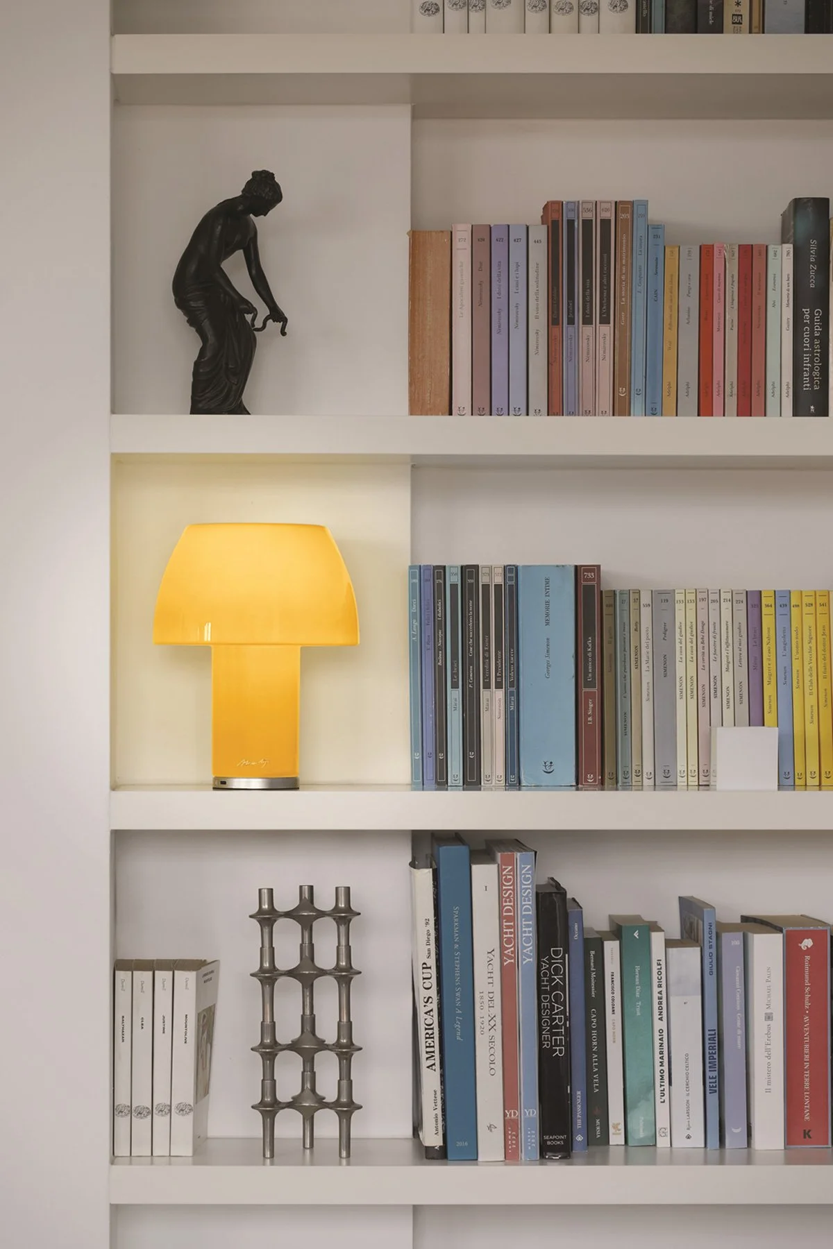 Nemo-Lighting_Lorosae-Table_Alvaro-Siza_Ph-Marco-Reggi.jpg