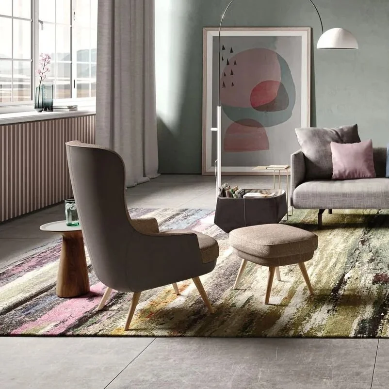 375 ARMCHAIR