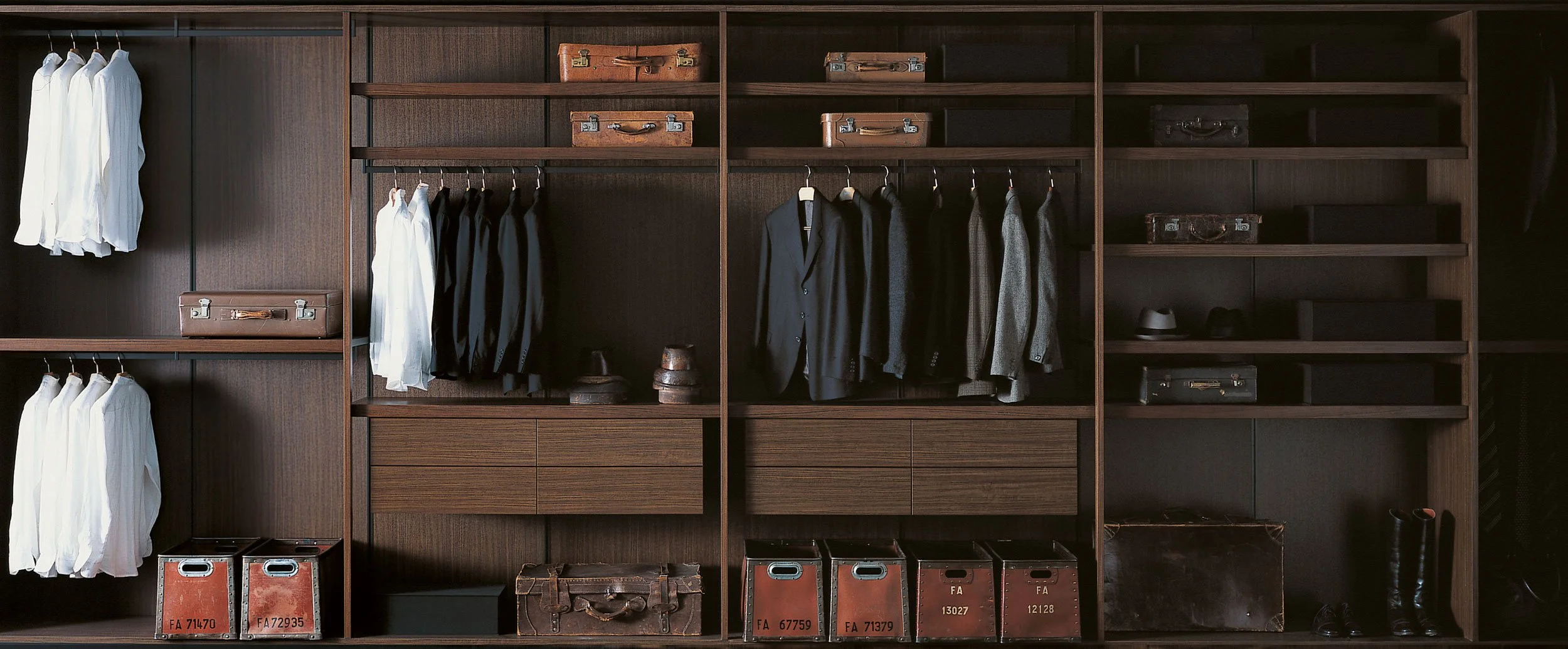 MODULAR CLOSETS I Design Pierro Lissoni