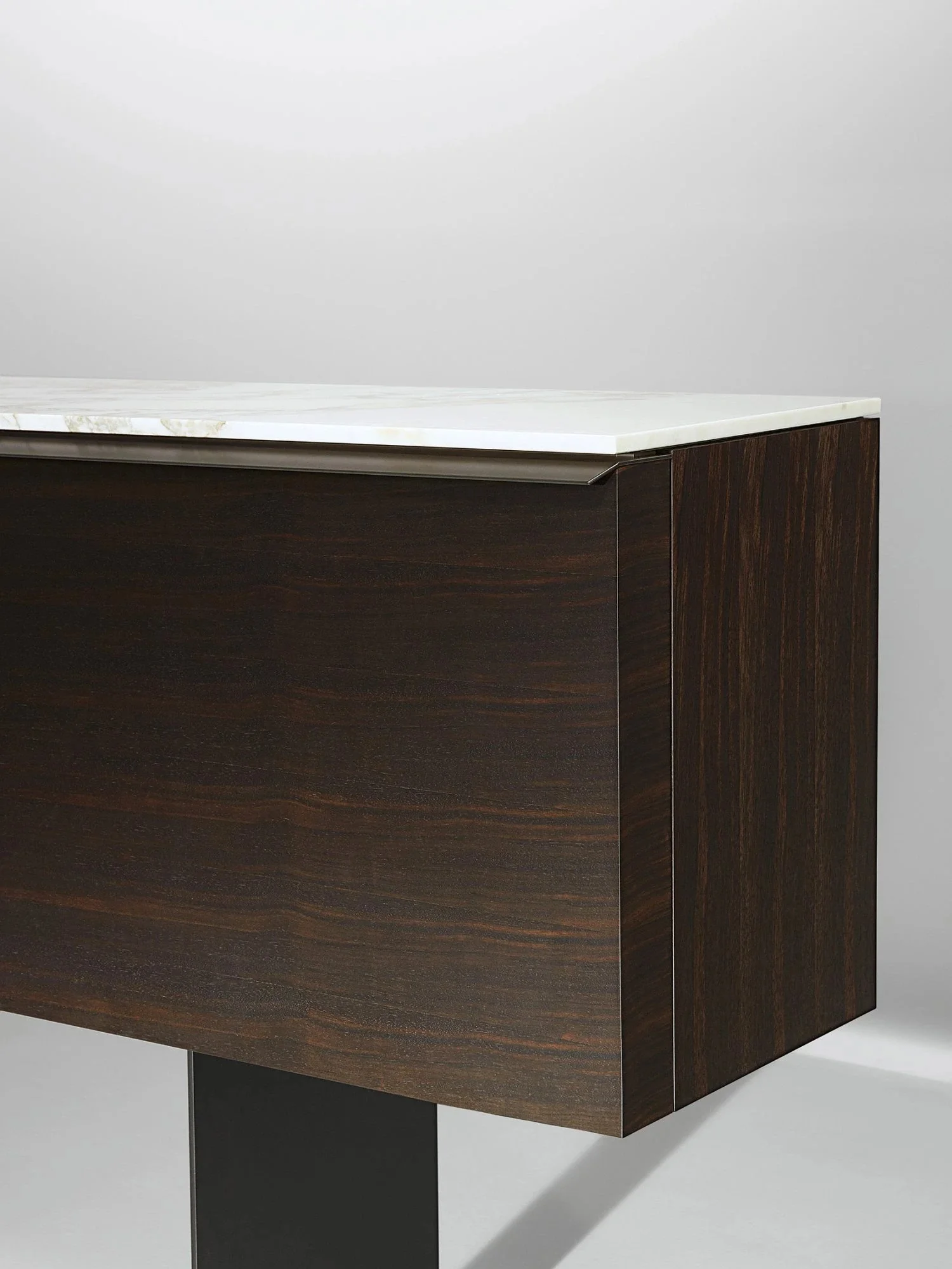 20250929-33832-gallery_low_cupboard_02.jpg