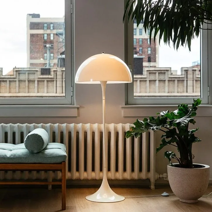 PANTHELLA FLOOR LAMP