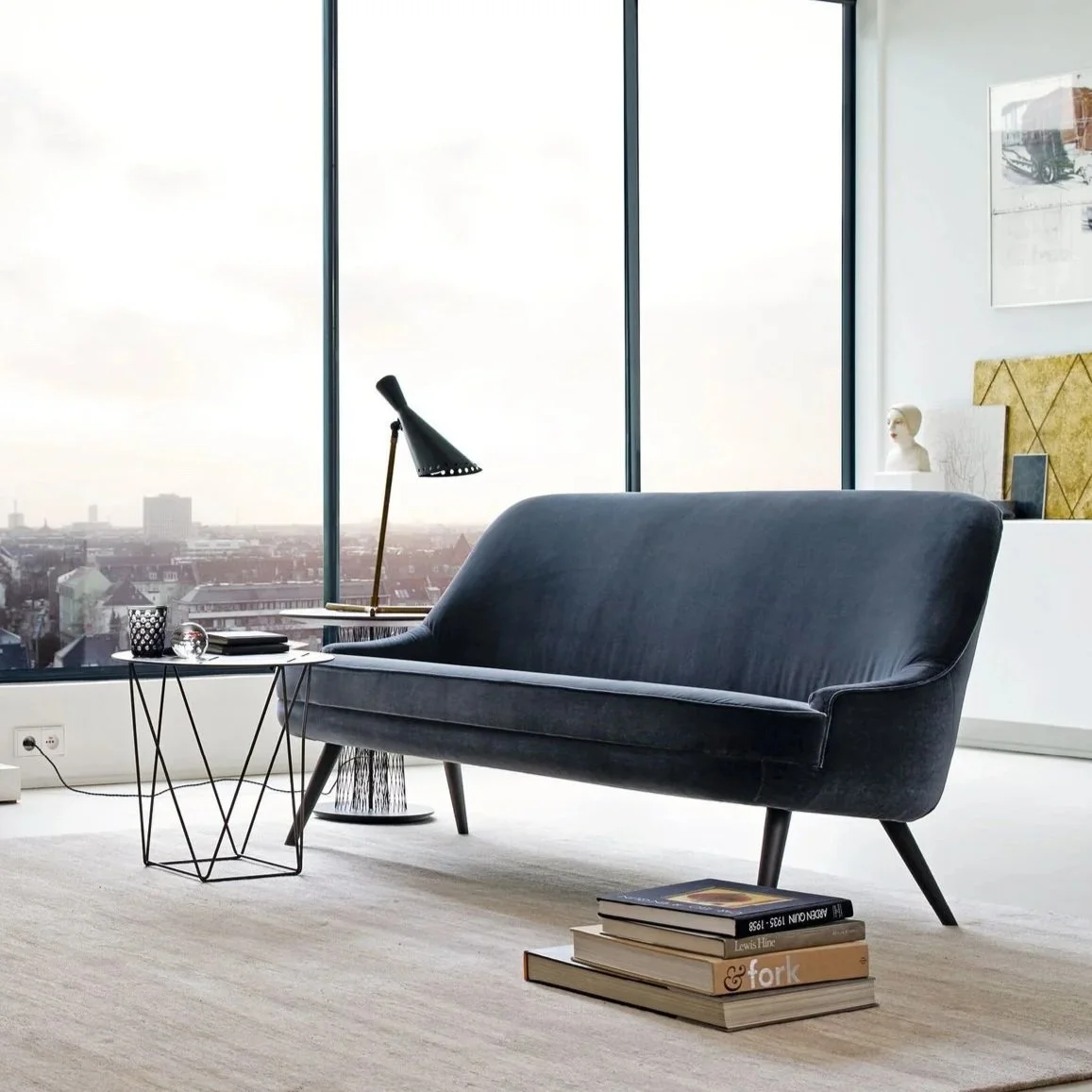 375 LOUNGE SOFA