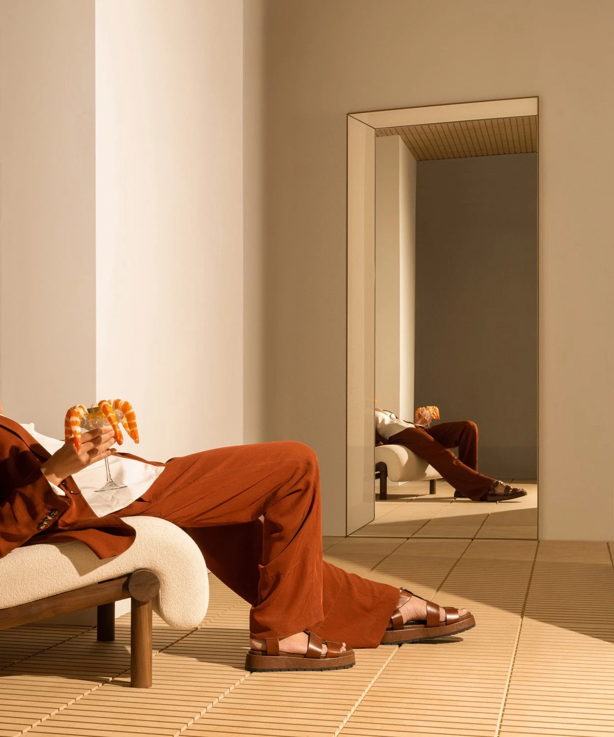 bower-studios-doorway-mirror-11.jpg