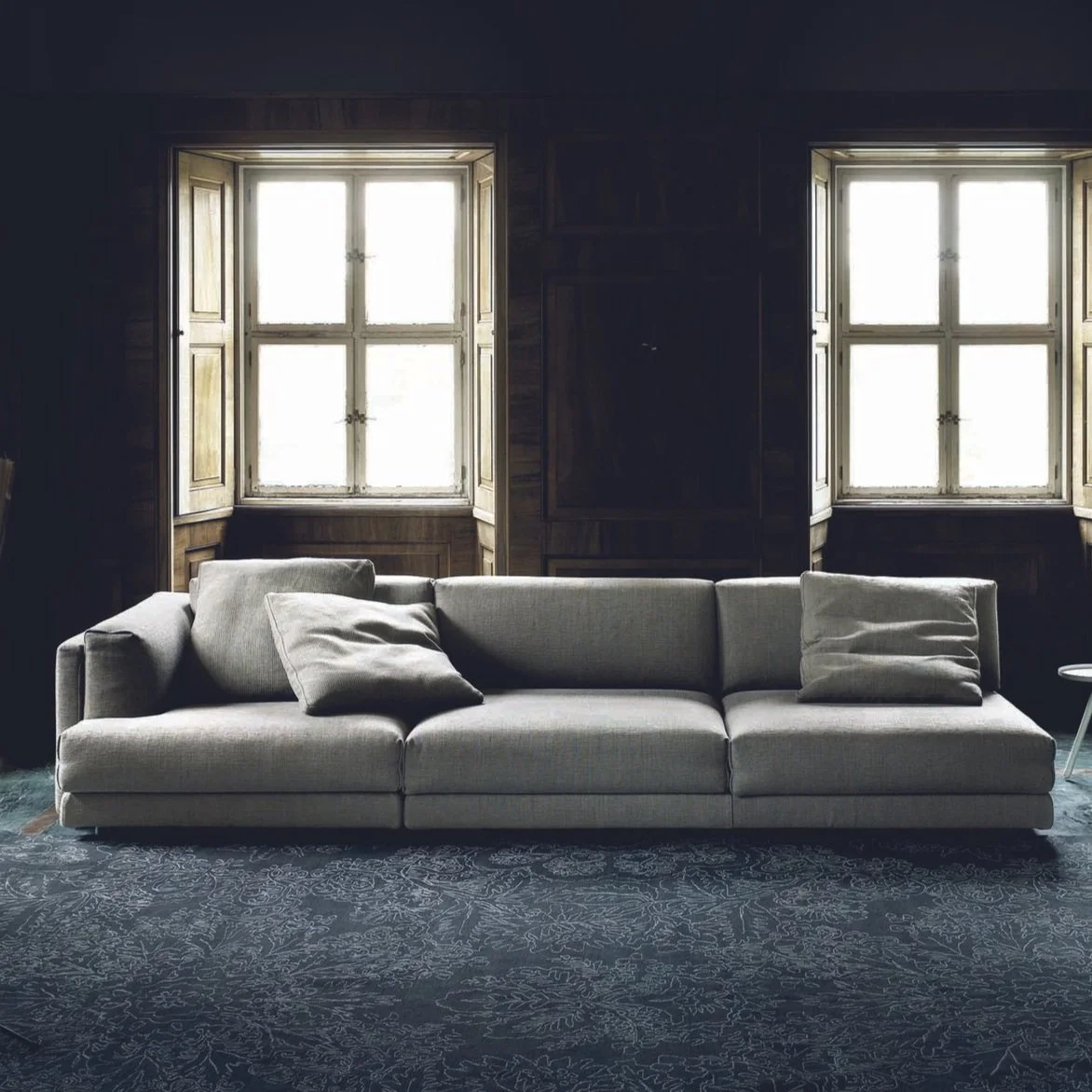 FAMILY LOUNGE SEATING SYSTEM