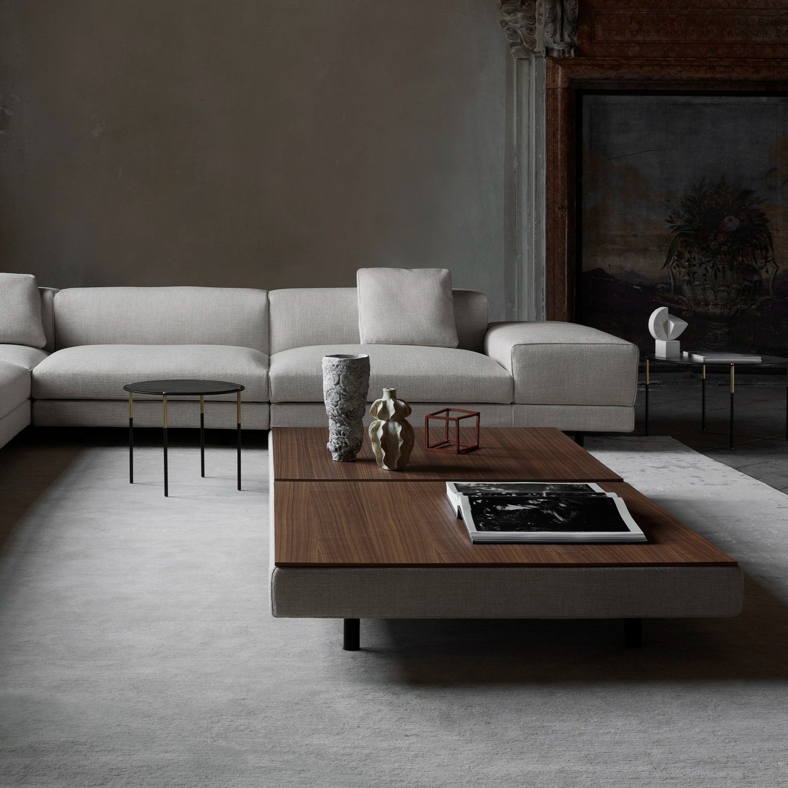 LORENTZ COFFEE TABLE