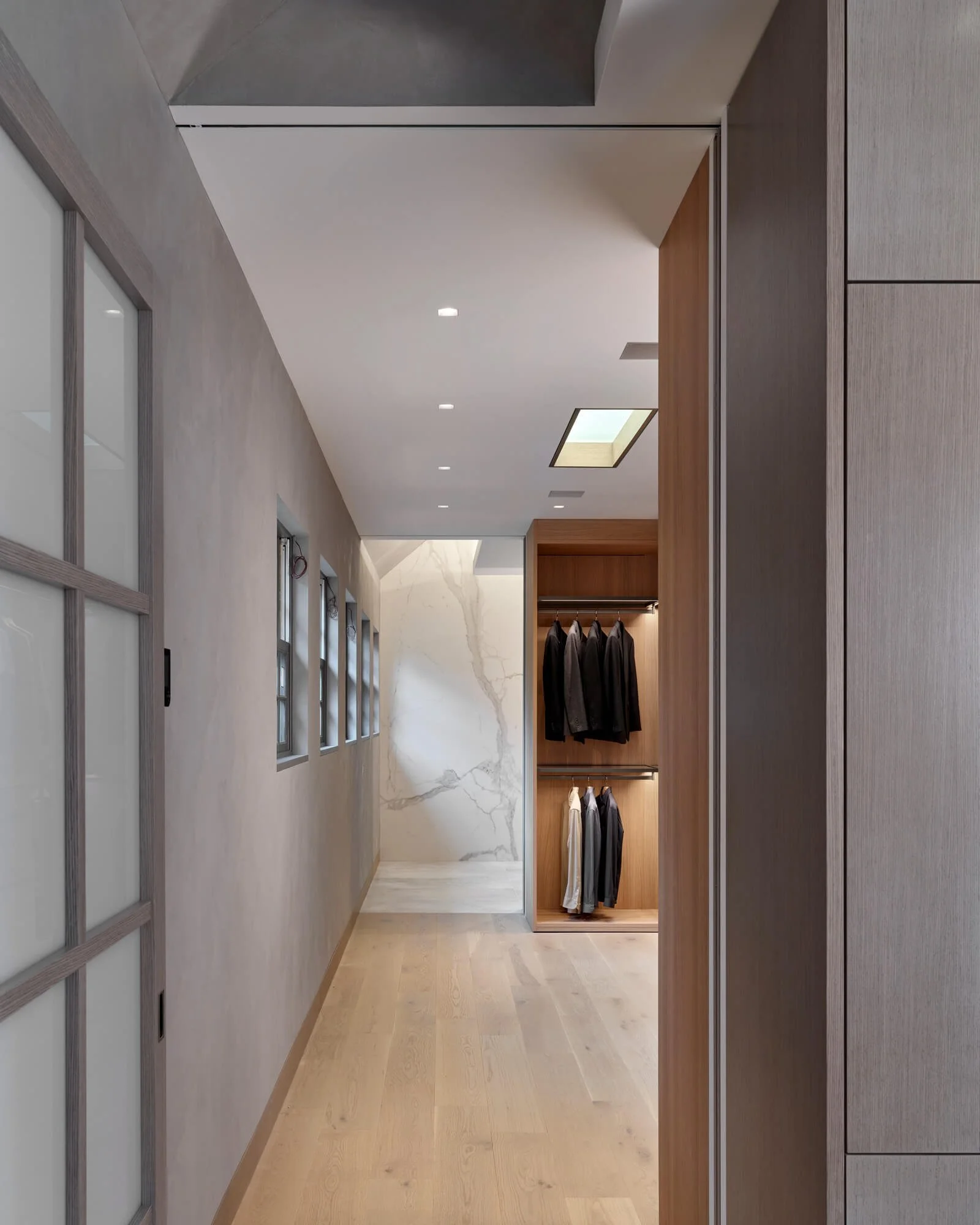kYd-Bryn-Mawr-Primary-Suite-05.jpg