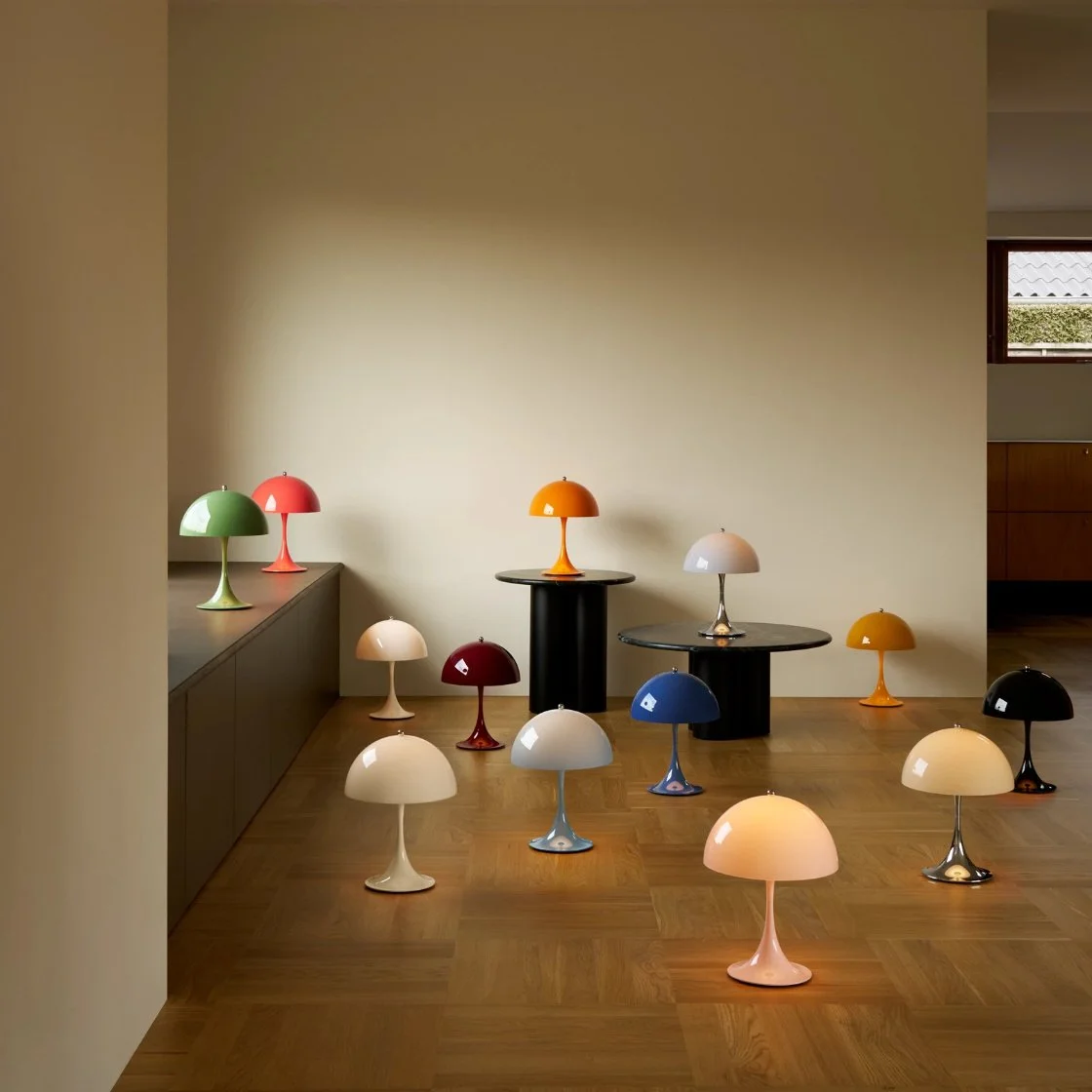 64838_64838_Panthella-250-Portable-Odense-Family-Living-Room-ON.jpg