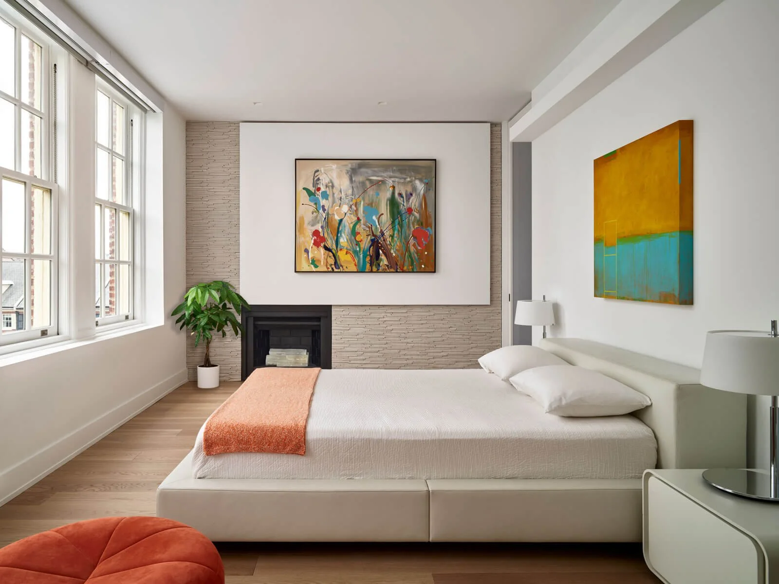 kYd-washington-square-condo-07.jpg
