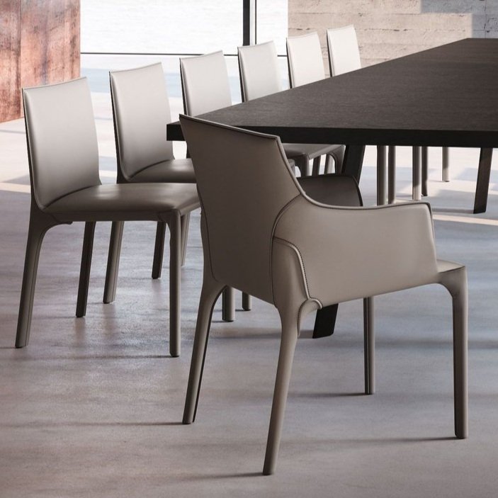 SADDLE CHAIR