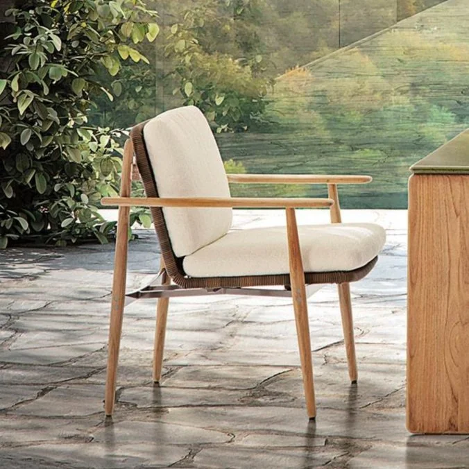 TRIO DINING OUTDOOR