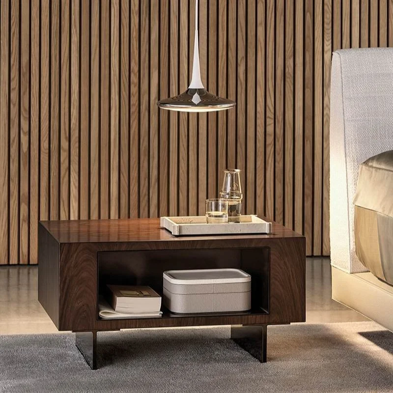 ROGER NIGHTSTAND