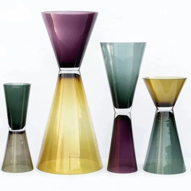 TAPER VASE