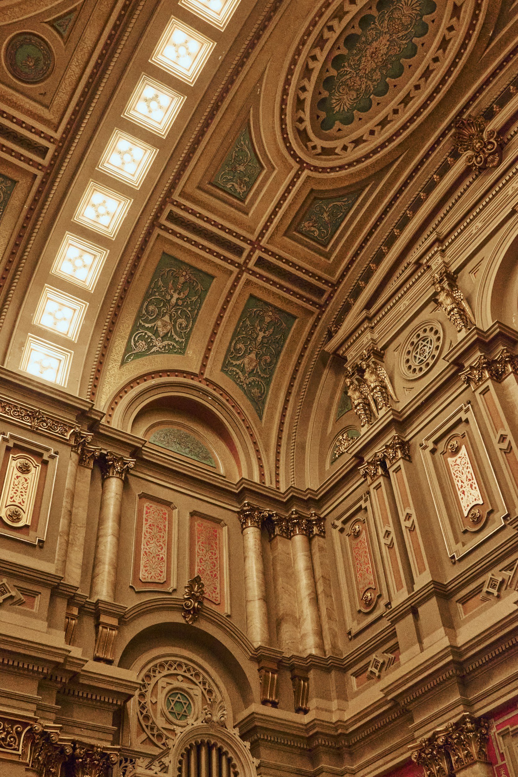We work with national associations, nonprofits, school districts, community colleges, youth-serving organizations, cultural institutions, and coalitions at the federal, state, and local levels.