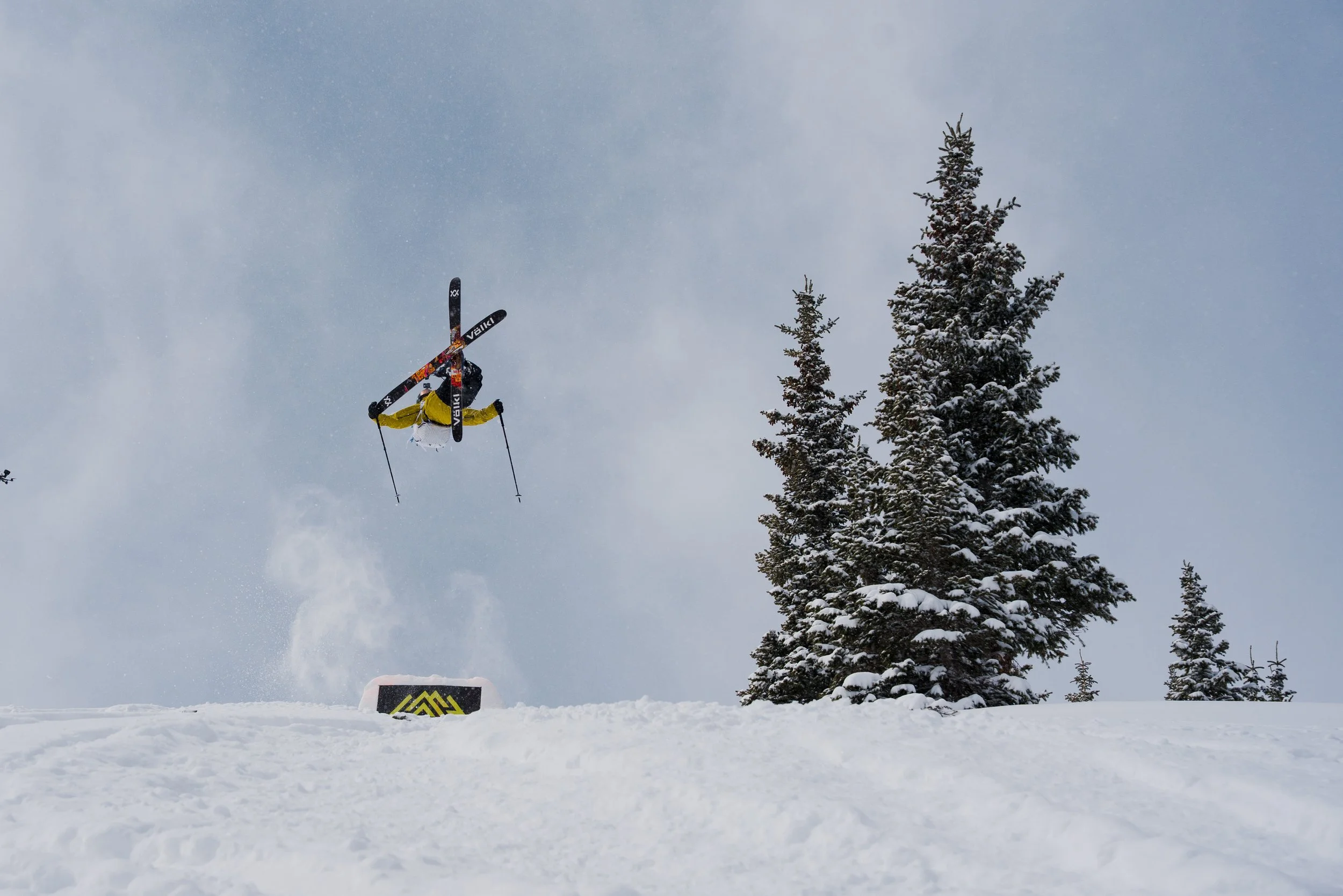 justinross_UMA-Season-2_freeride_silverton-mountain_web ready-87.jpg