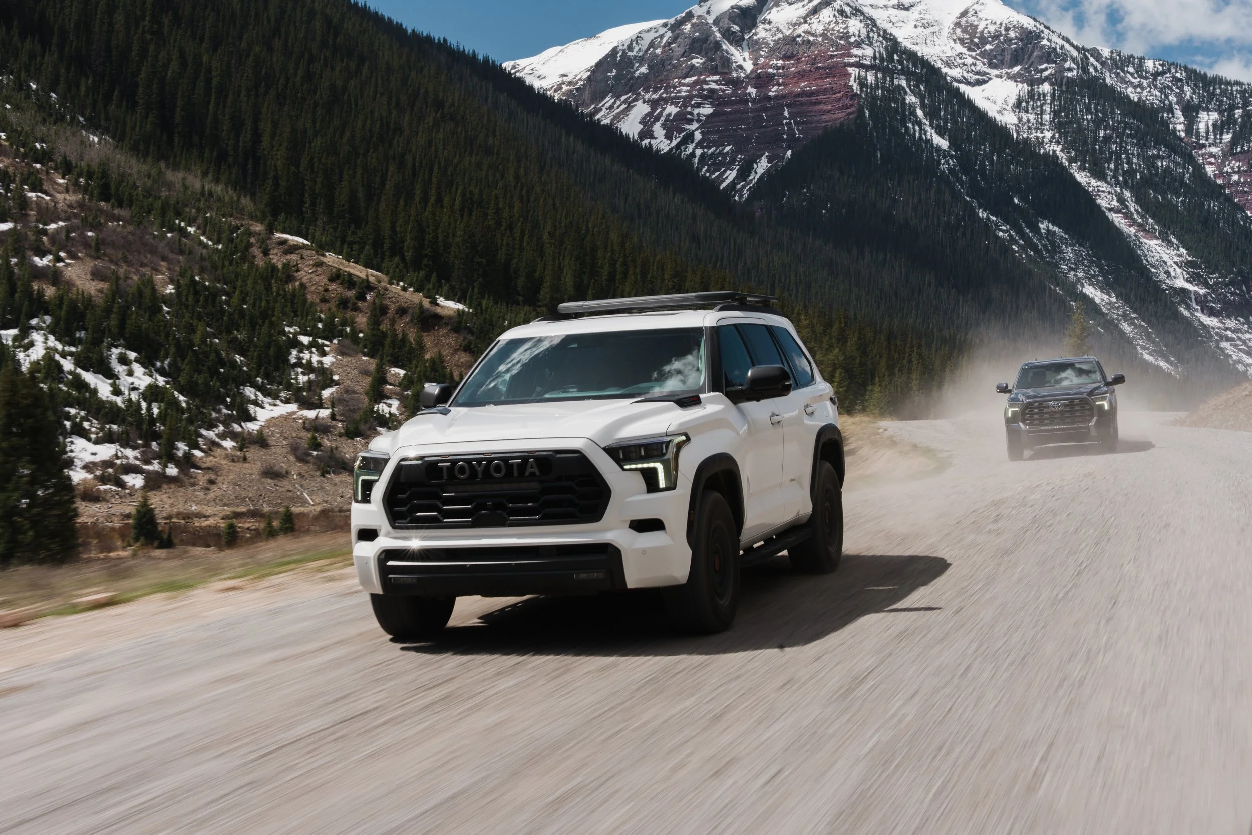 justinross_toyota-trucks_outsidetv-DONOTSHARE-12.jpg