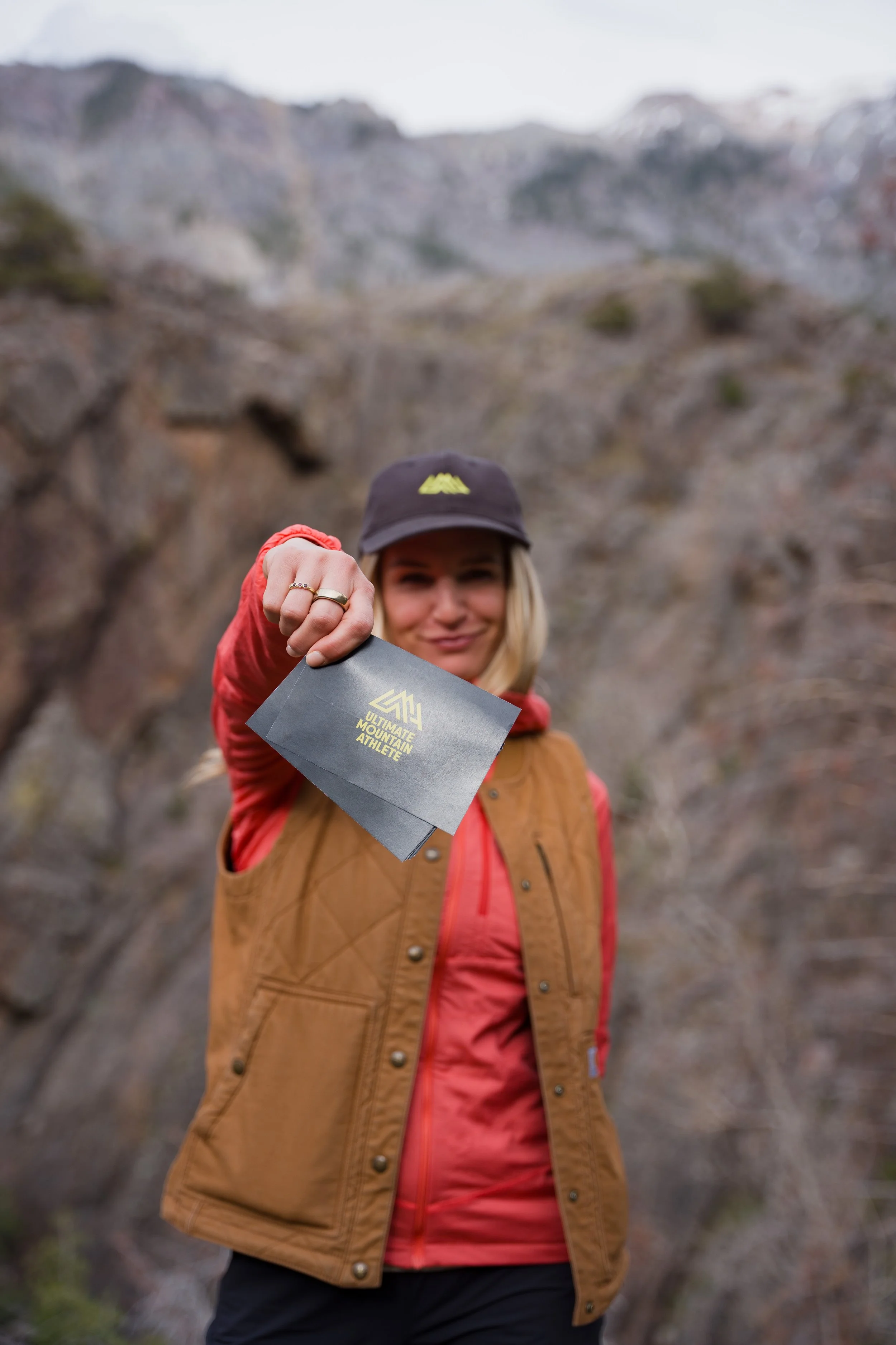 justinross_UMA-Season-2_climbing_ouray-canyon-web-ready-273.jpg