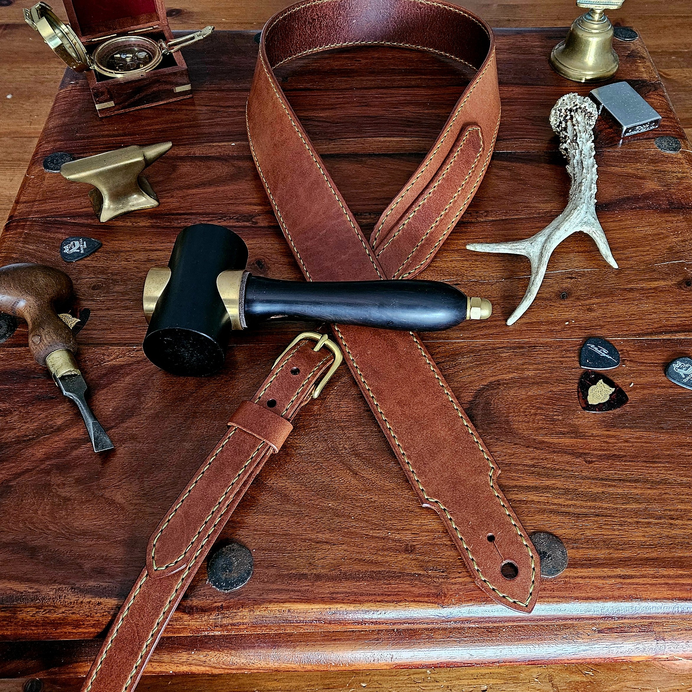 "Wolf" in Chestnut and Pea Green