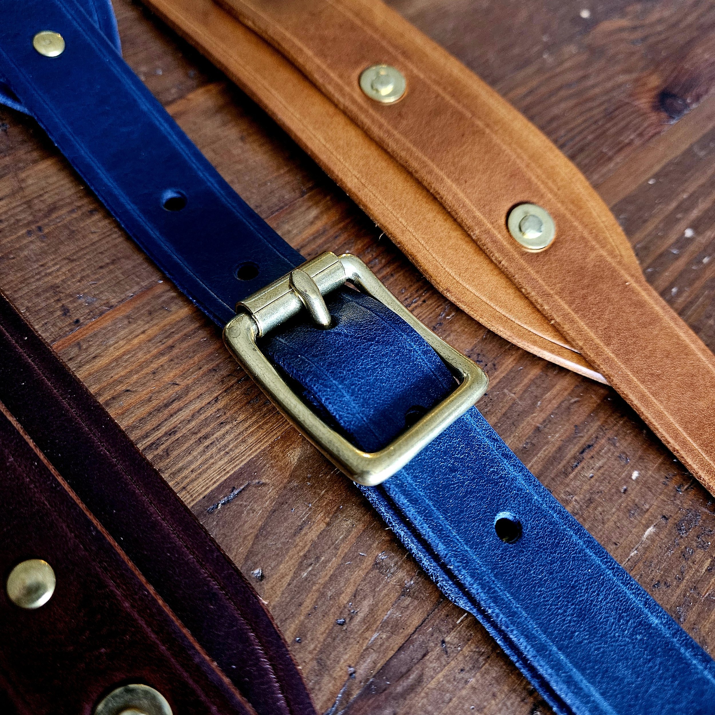 Hand made leather guitar strap. Solid Brass Buckle. Riveted. Made in UK.
