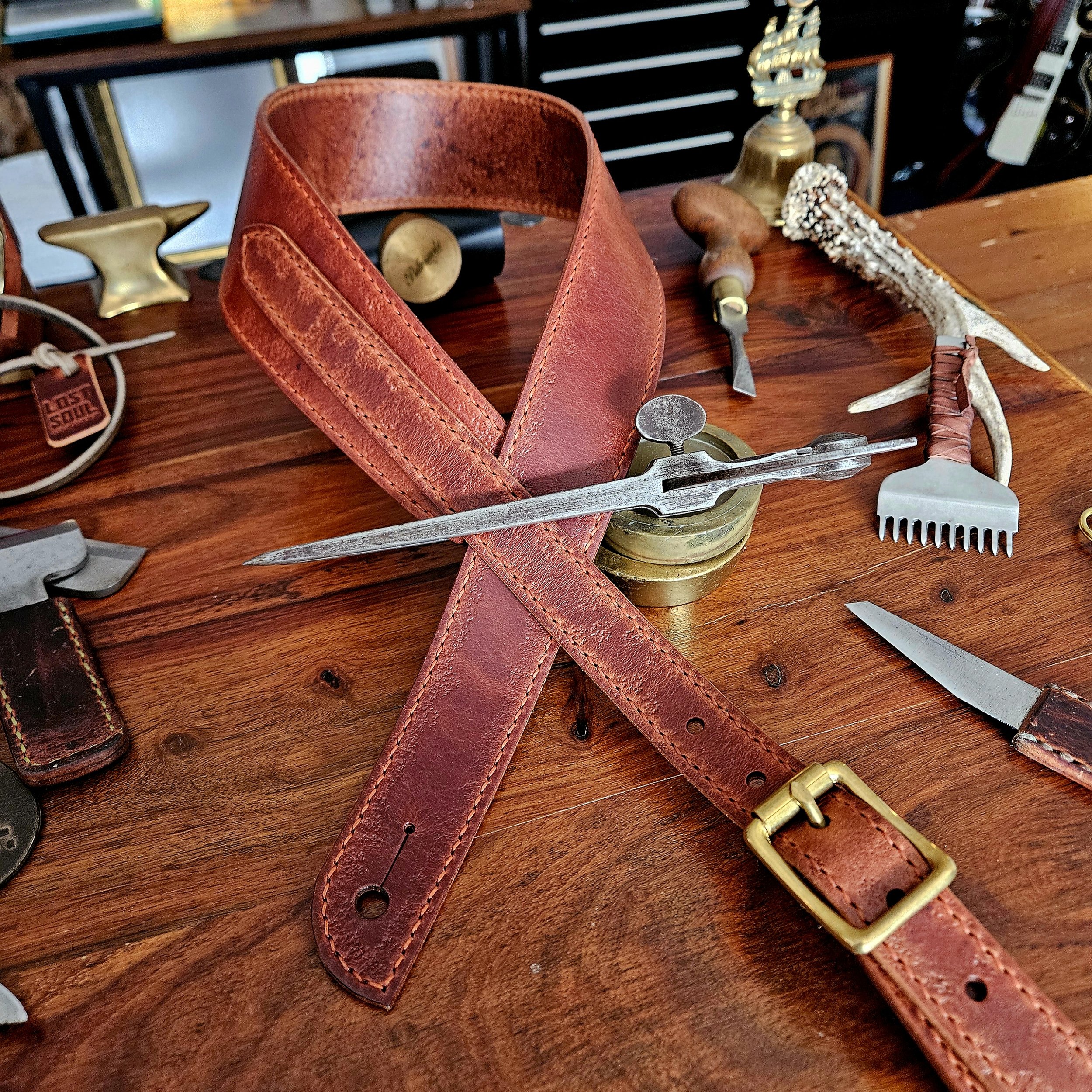 Hand made, hand stitched leather guitar strap. Highest quality UK sourced leather. Made to measure.
