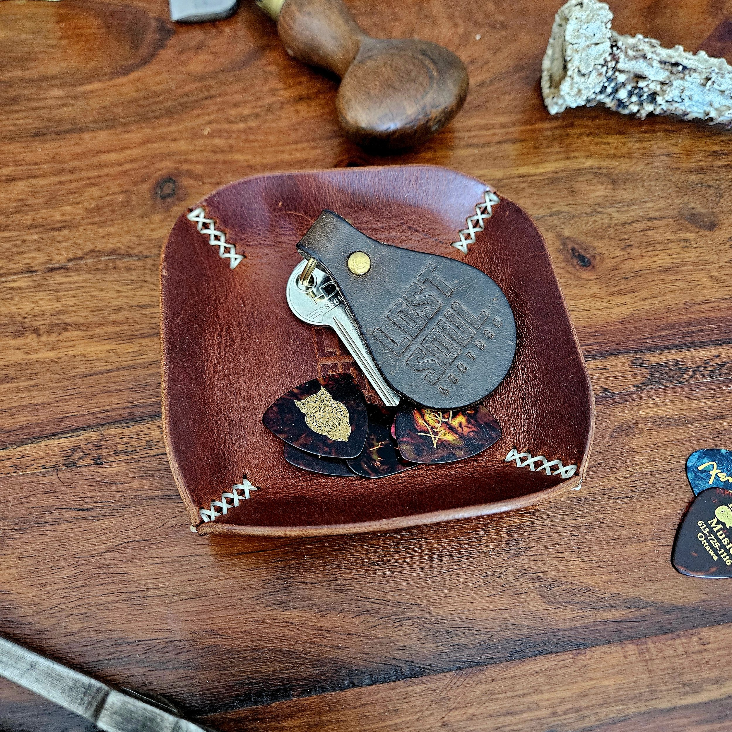 Leather tray, hand stitched. Personalised leather tray. Hand stitched. Vegetable tanned leather.