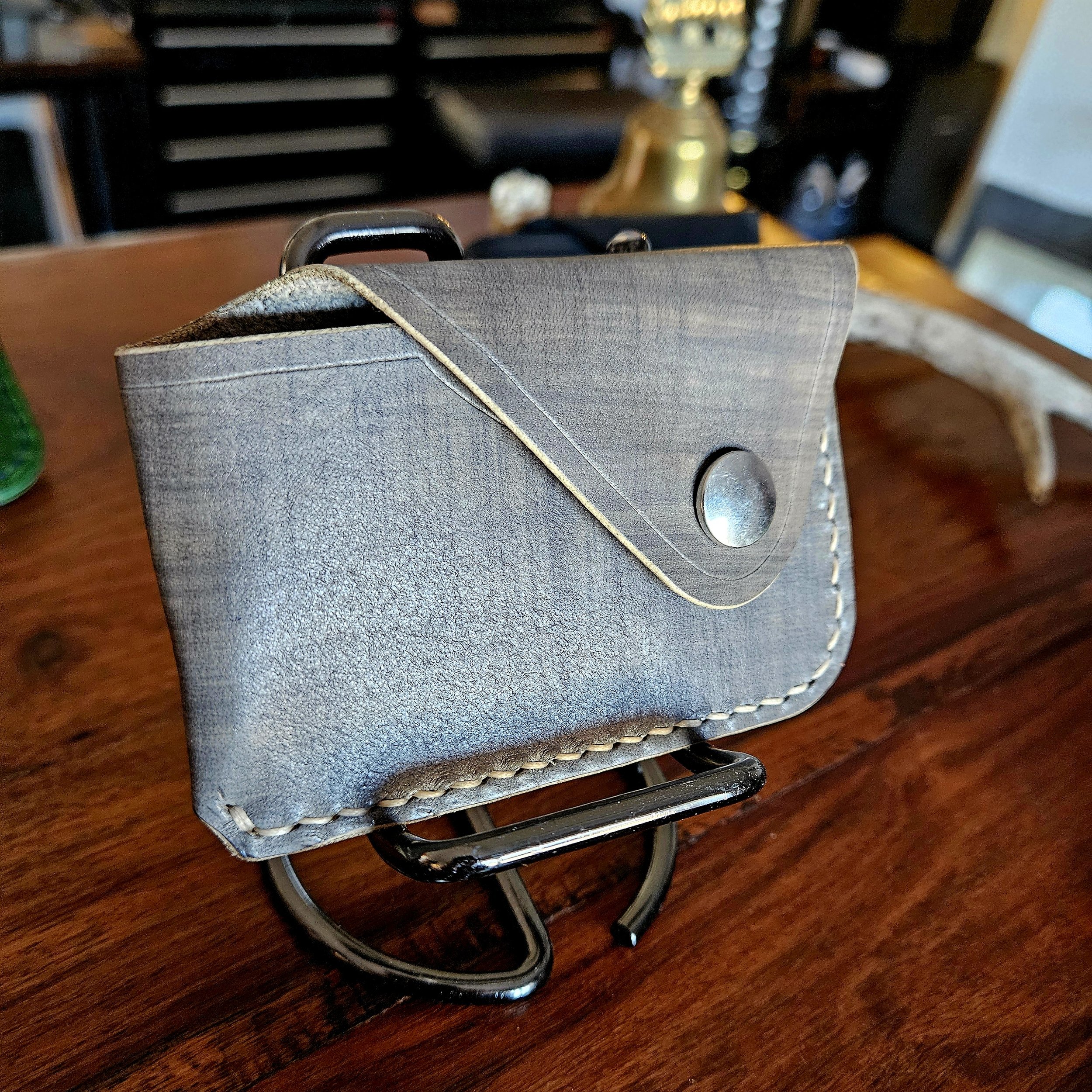 Hand stitched leather minimalist card wallet.
