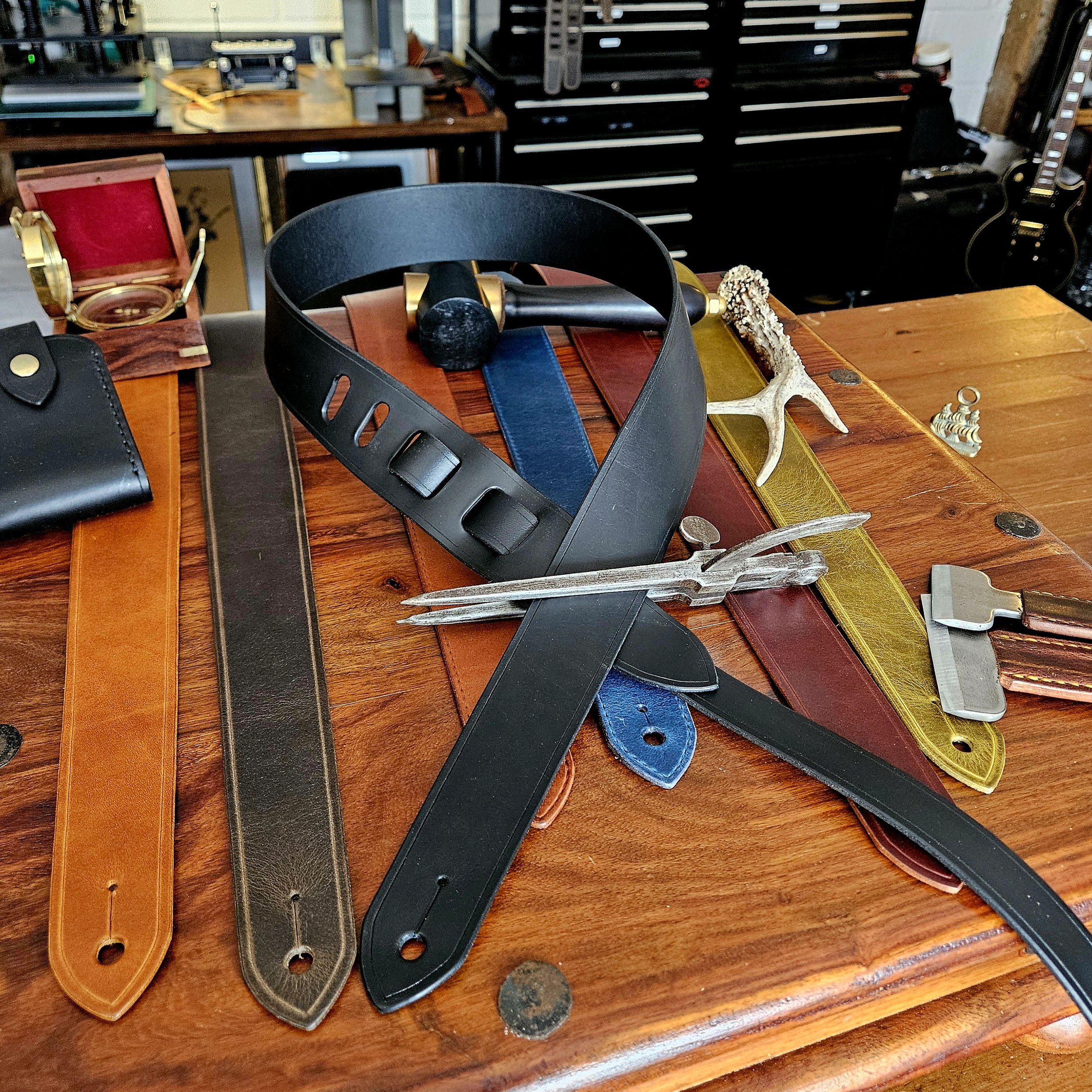 Hand made leather guitar strap. Made in UK.
